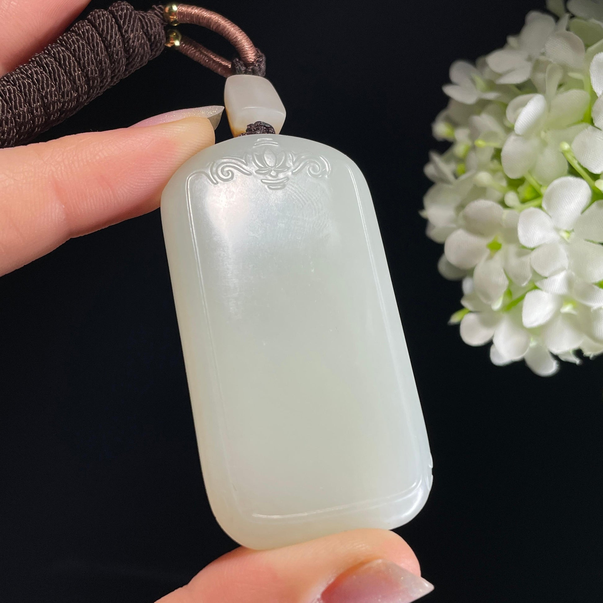 和田玉籽料白玉 “莲纹素福无事牌”（yc326303）