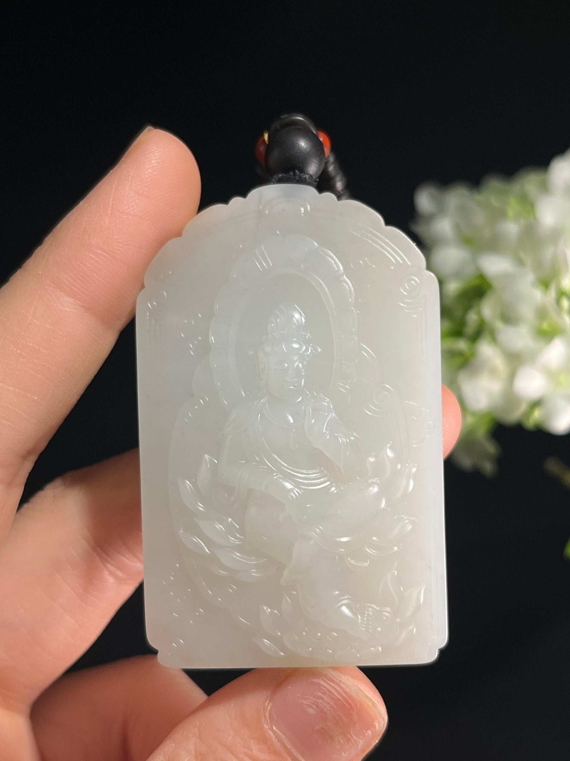 新疆和田玉白玉籽料洒金皮“玉莲祥护”观音无事牌（yc252120）