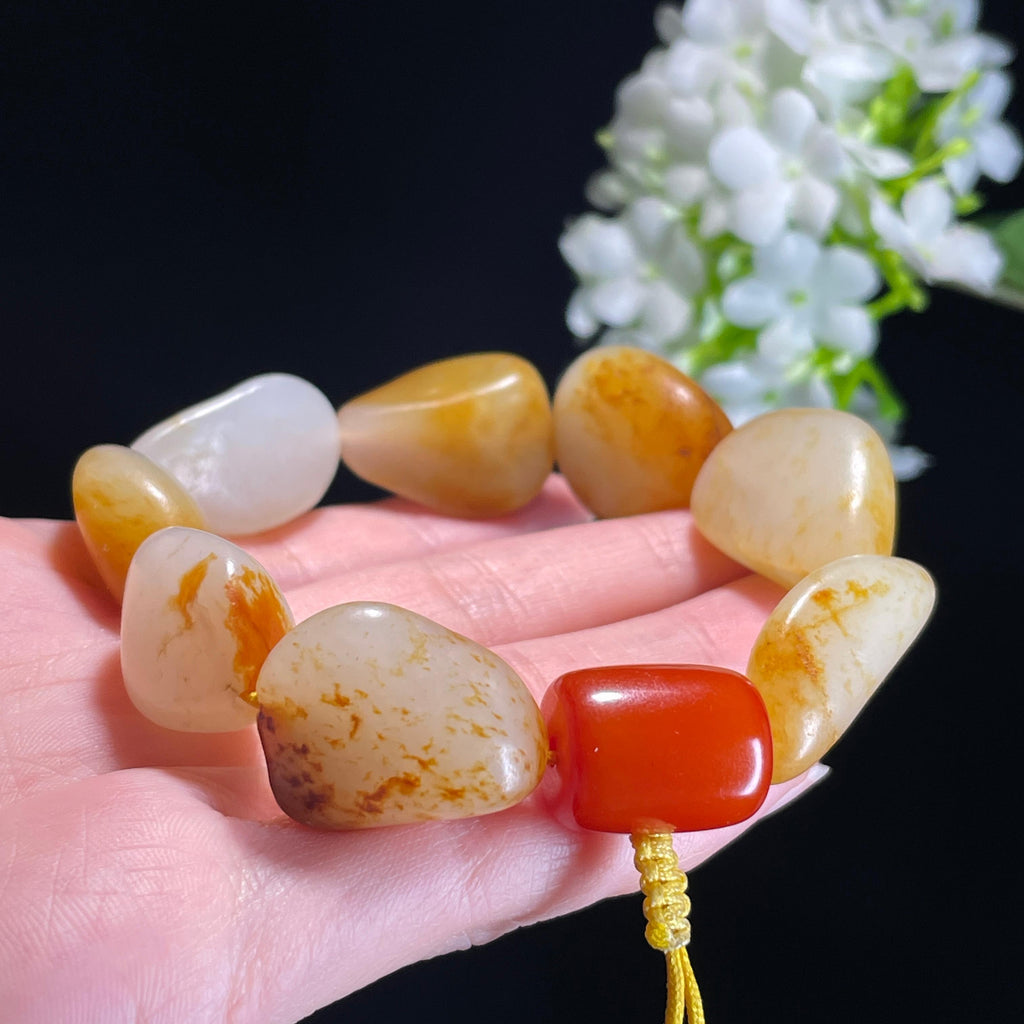 和田玉白玉黄沁洒金皮聚红皮籽料原籽手串（yc337847）