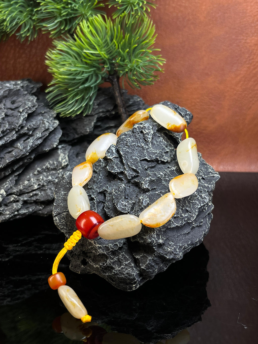 新疆和田玉籽料原石手串天然随型原皮原色（yc229150）