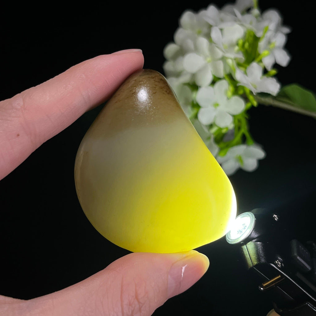 和田玉白玉秋梨皮籽料原石（yc308814）