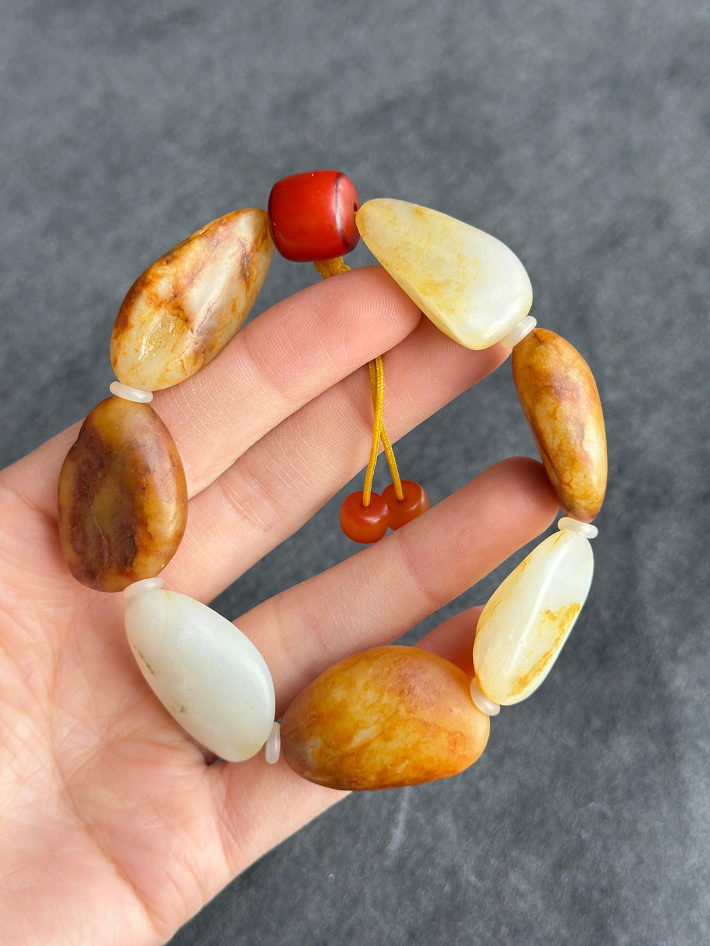 精品新疆和田玉籽料原籽手串（7颗）（yc787596）