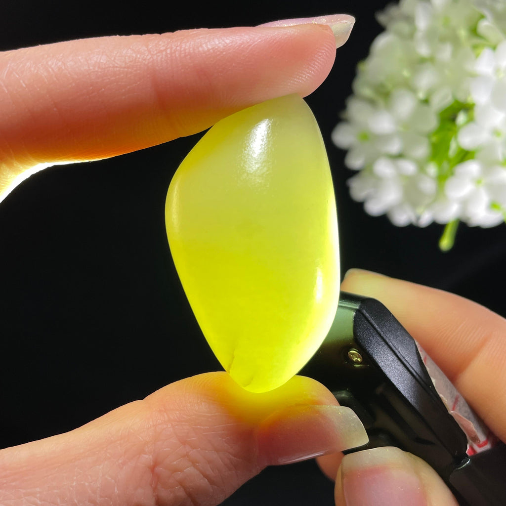 和田玉白玉“墨点成峰”秋梨皮籽料（yc394045）