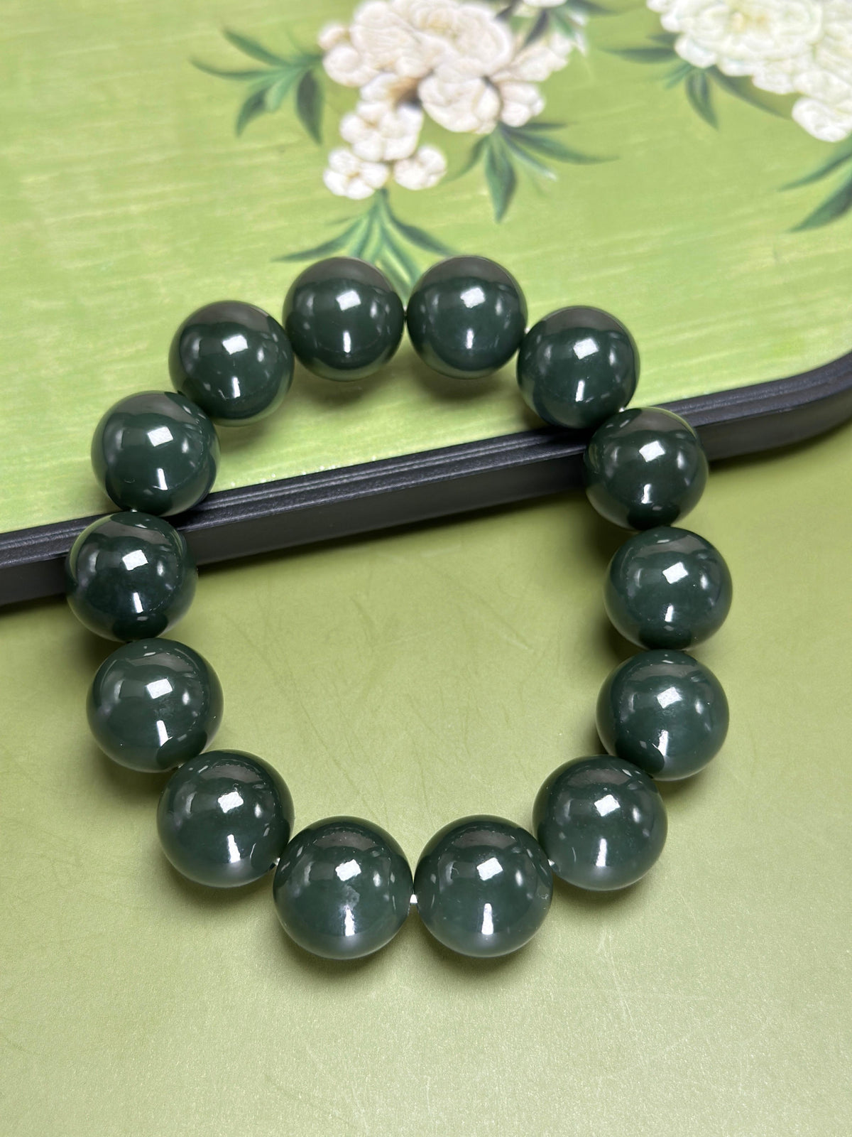 和田玉蓝调沙枣青圆珠手串（14颗）（yc755985）