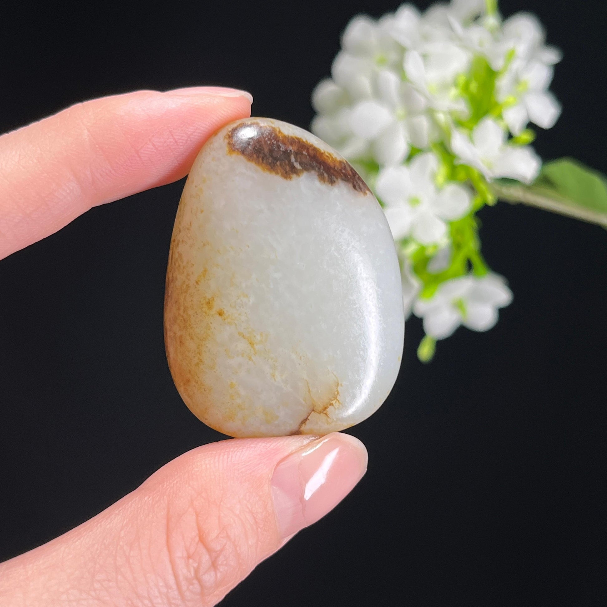 和田玉白玉洒金红皮籽料原石（yc308821）