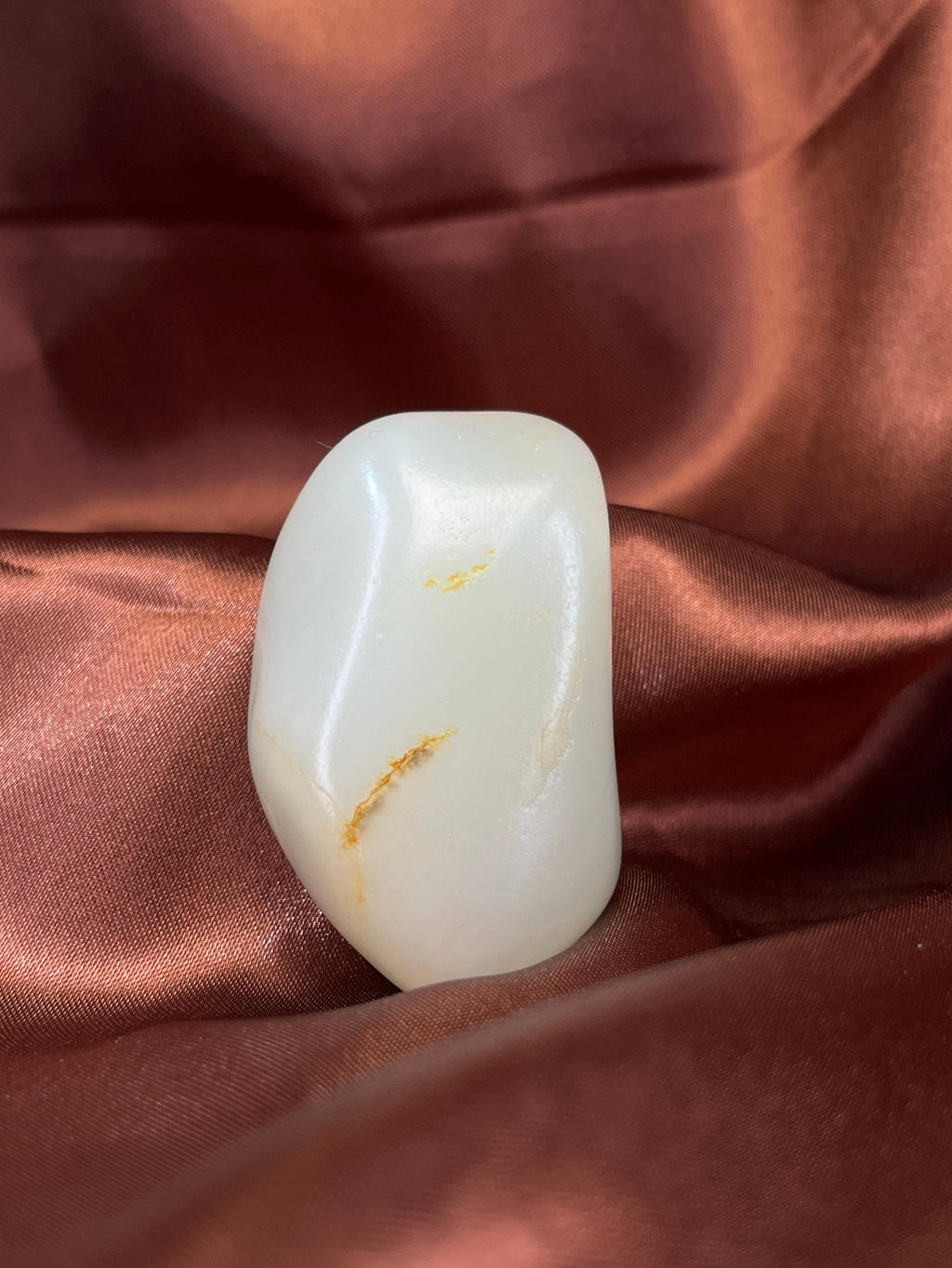 新疆和田玉籽料原石洒金皮白玉挂件（yc235772）