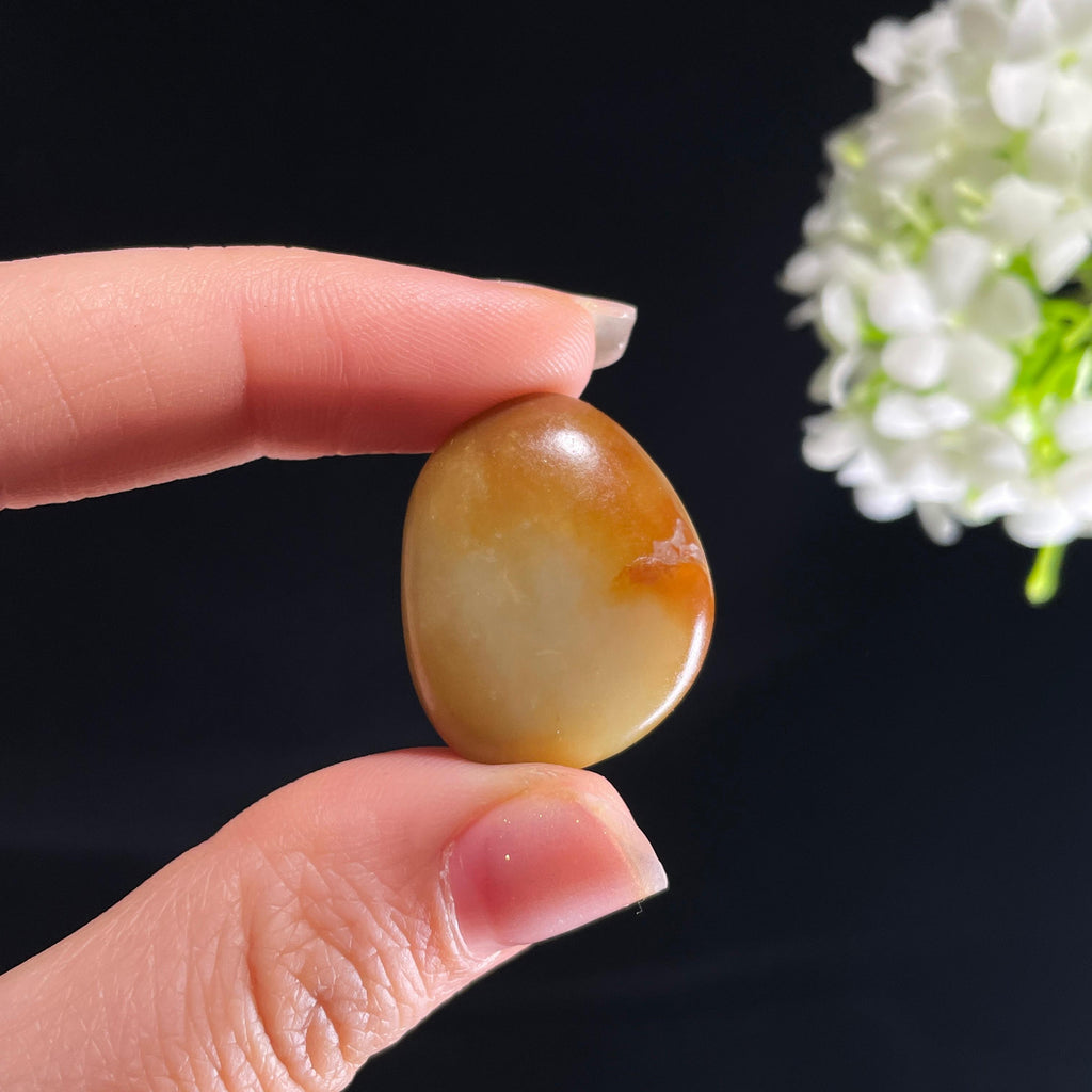 和田玉青白玉“金饴涵光”红沁皮籽料（yc408878）