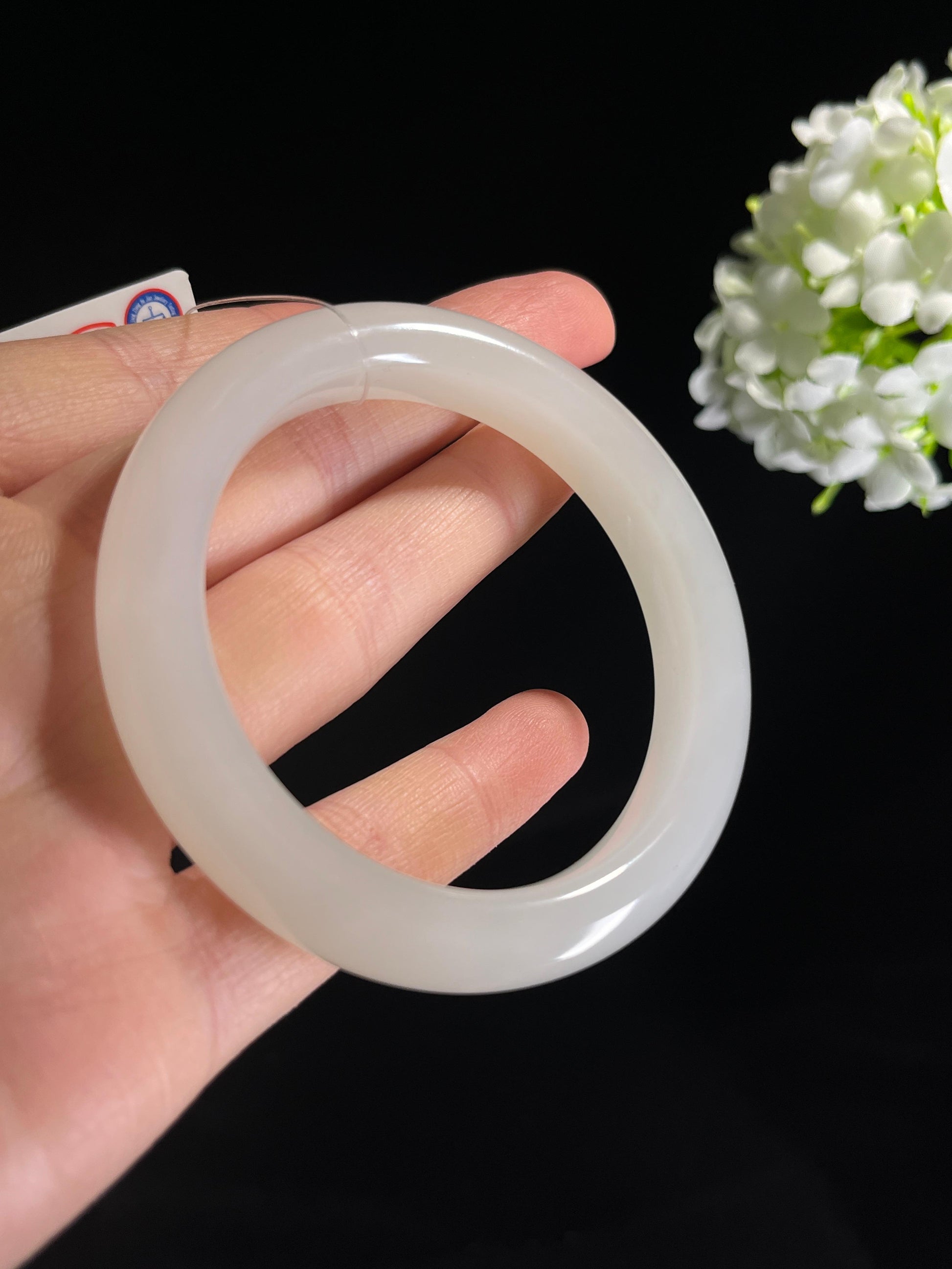 新疆天然和田玉“月凝霜”白玉手镯（卡55）（yc277849）