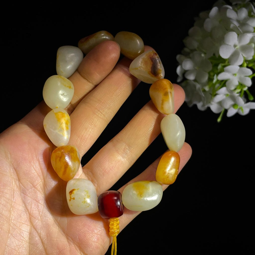 和田玉白玉洒金皮红皮红沁皮原籽手串（yc356639）