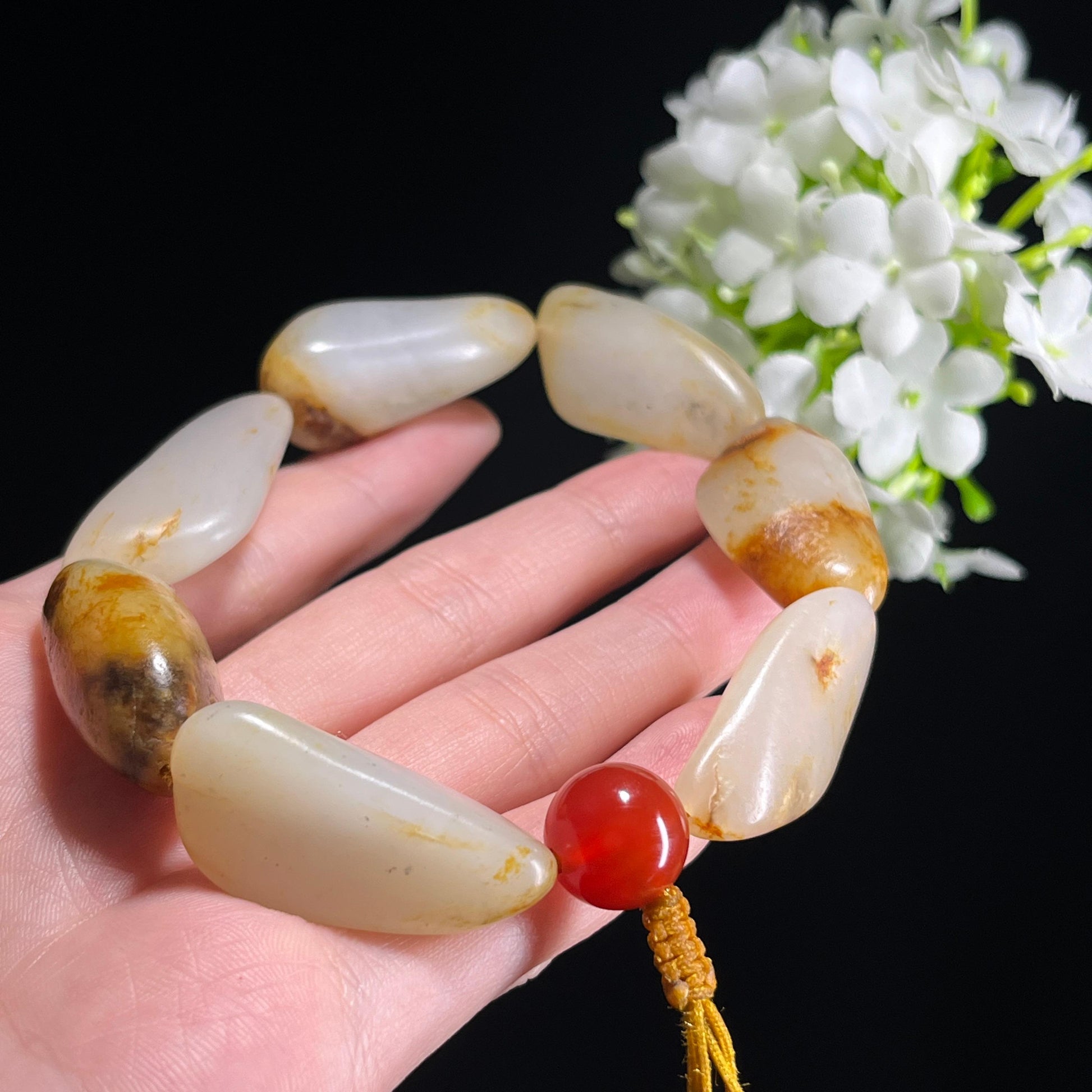 和田玉白玉洒金皮“沁籽璞玉”籽料手串（yc302805）