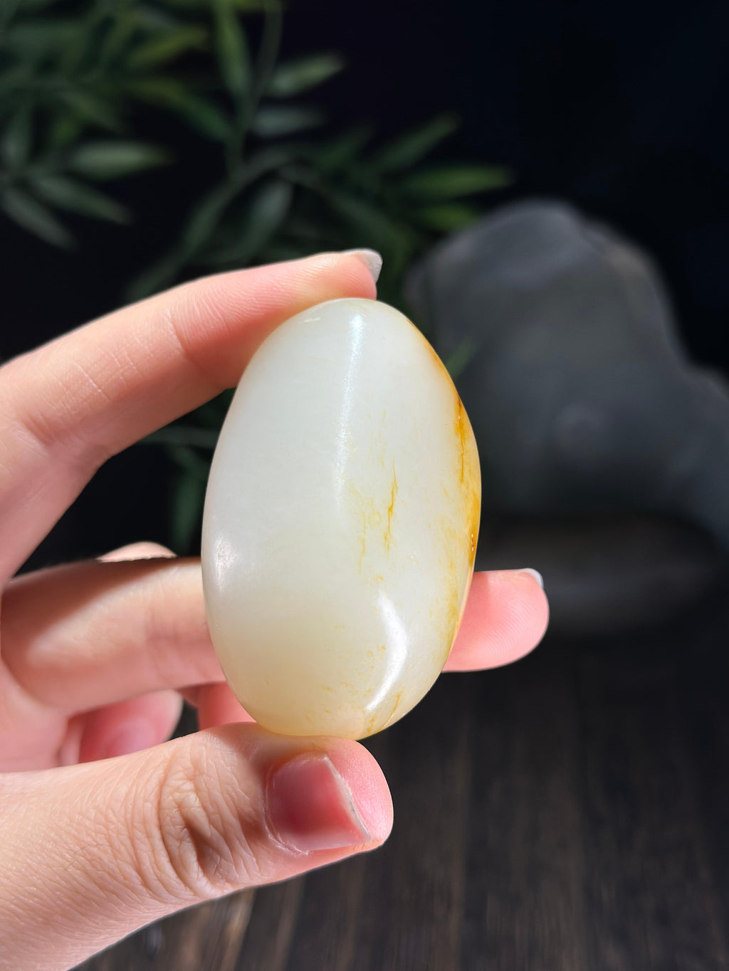 新疆和田玉珍品白玉洒金皮籽料手把件（yc712594）