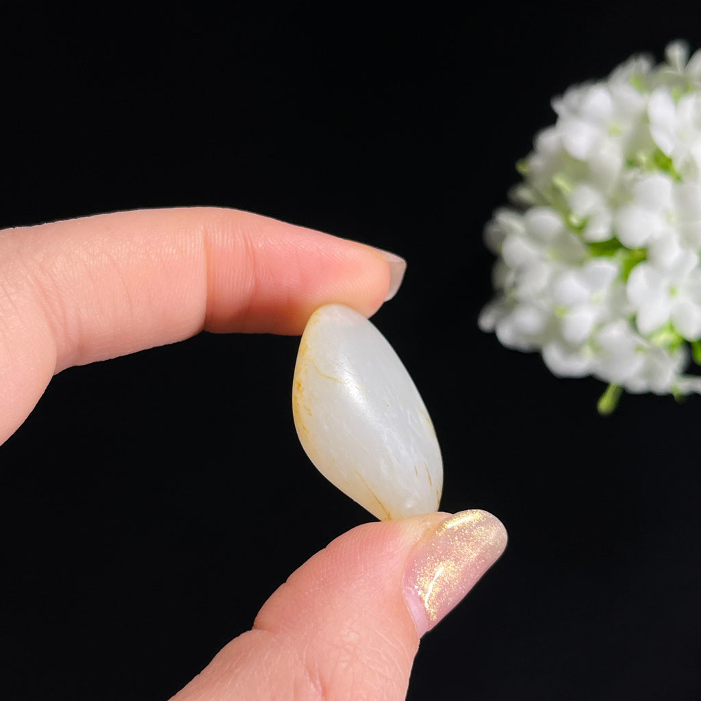 和田玉白玉洒金秋梨皮“晨霜寒玉”籽料原石（yc302088）