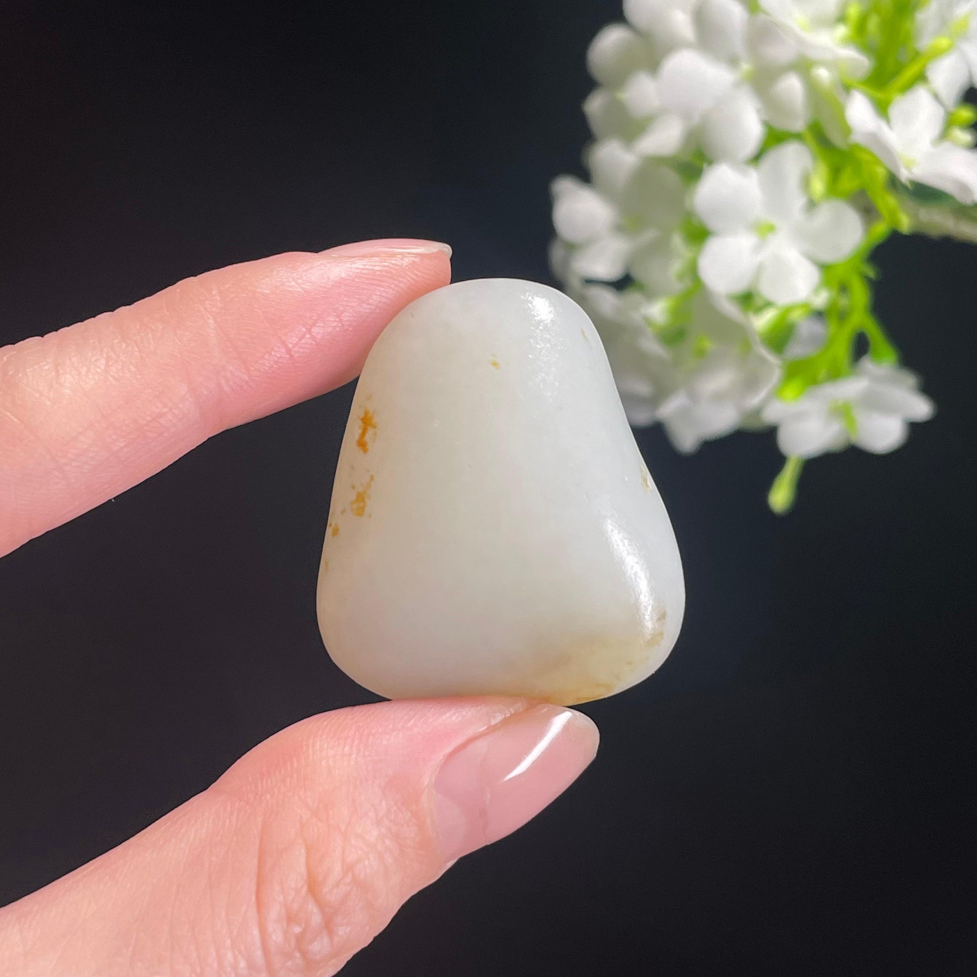 和田玉白玉秋梨洒金皮“松间落照”籽料原石（yc311948）