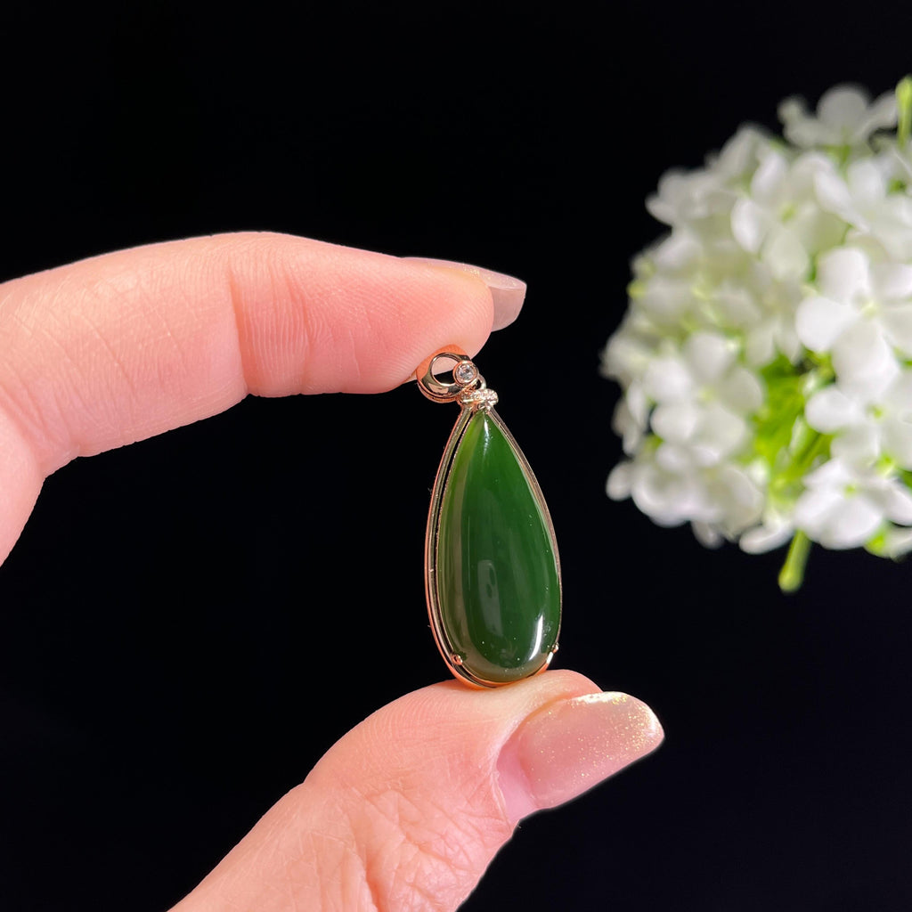 新疆天然和田玉18K金镶碧玉水滴吊坠（yc351469）