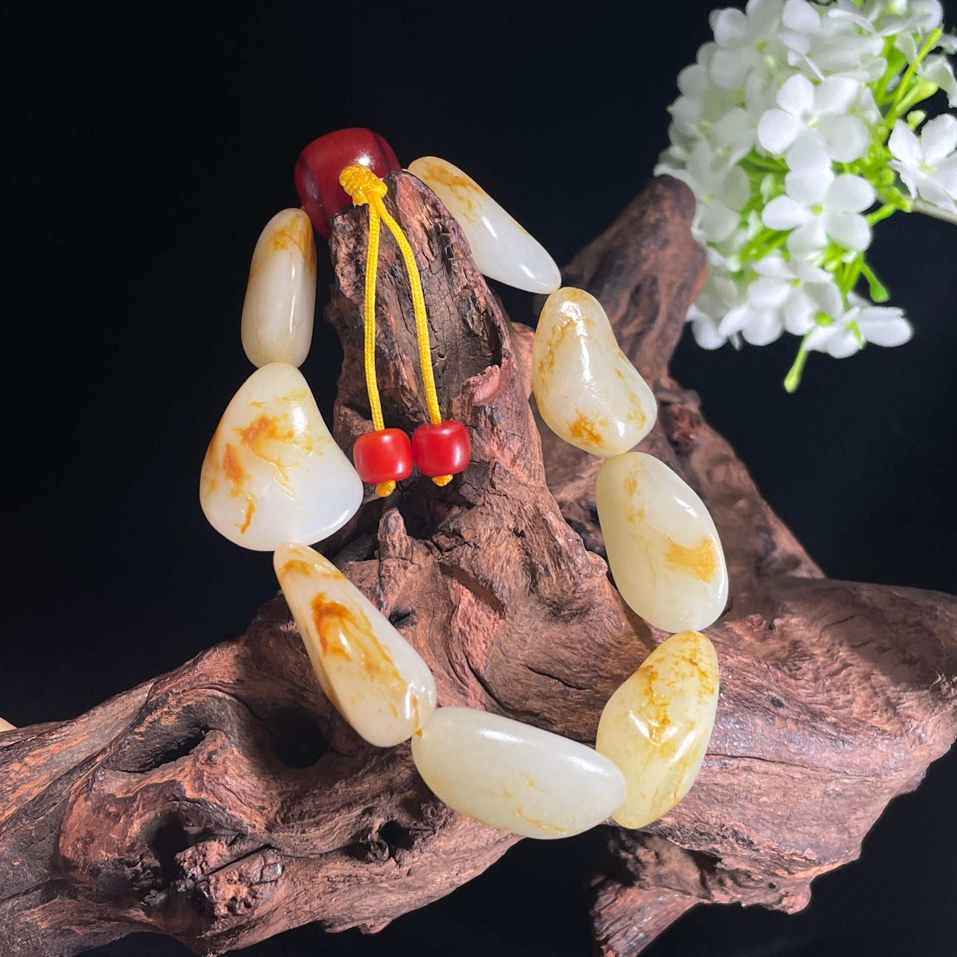 新疆天然和田玉洒金皮籽料手串（yc401338）