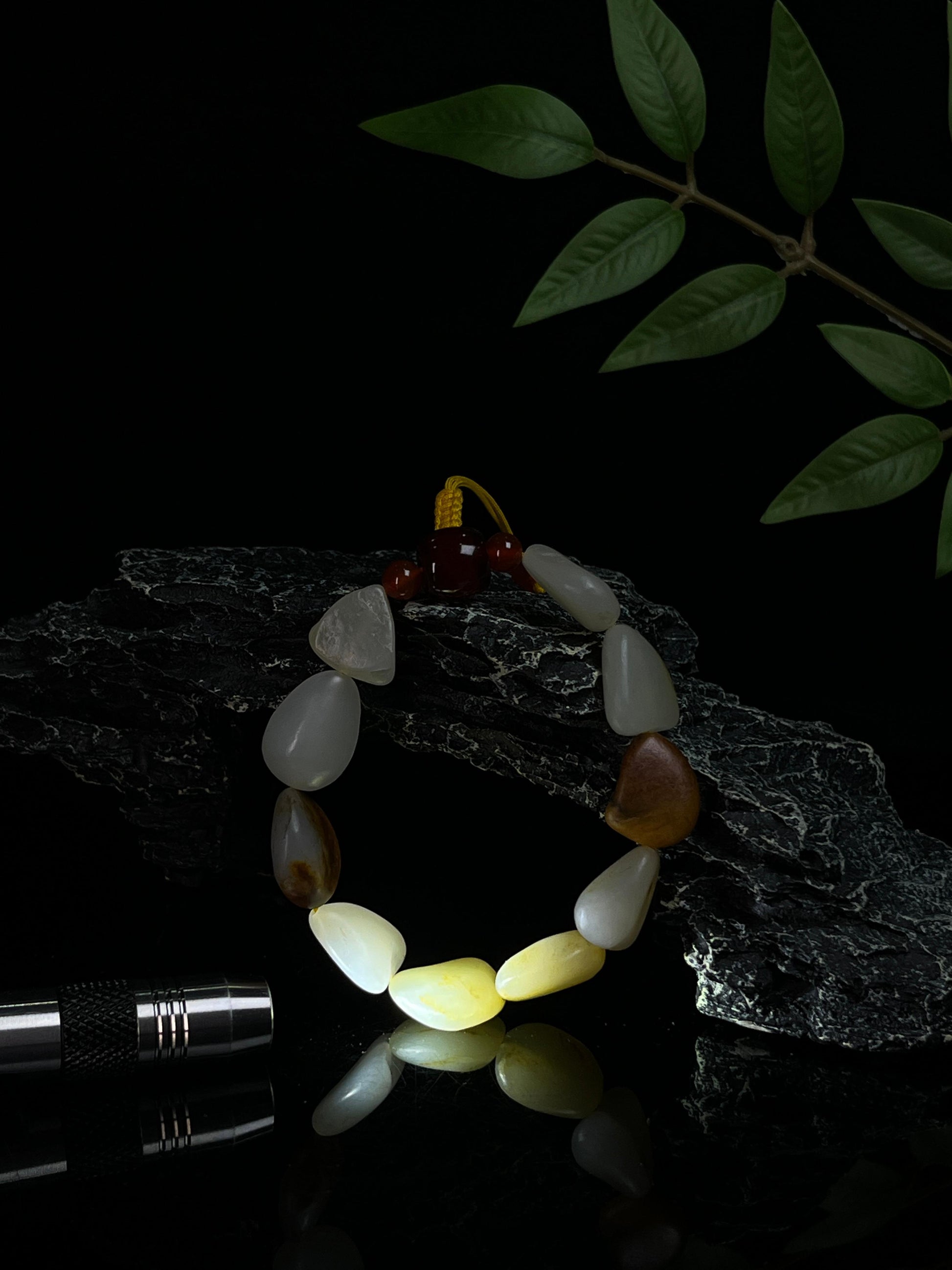 新疆和田玉天然籽料原石独籽手串手链（yc230508）