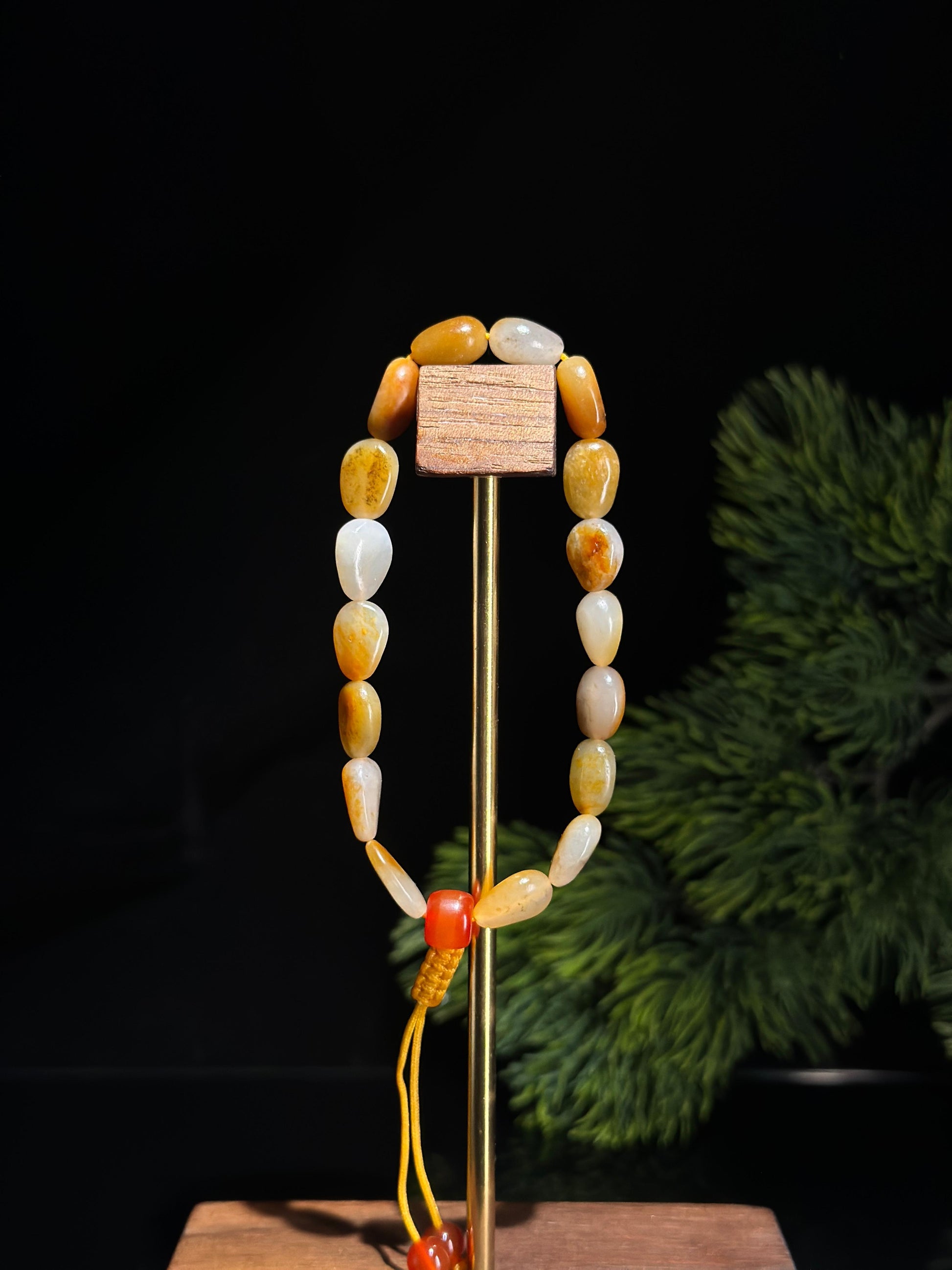 新疆和田玉红皮洒金皮小籽手串（17颗）（yc506341）
