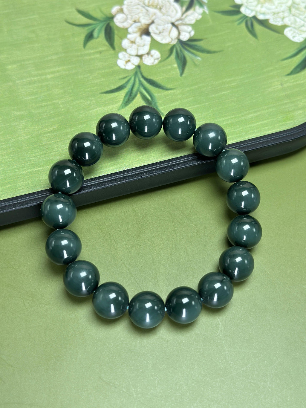 和田玉蓝调沙枣青圆珠手串（17颗）（yc755979）