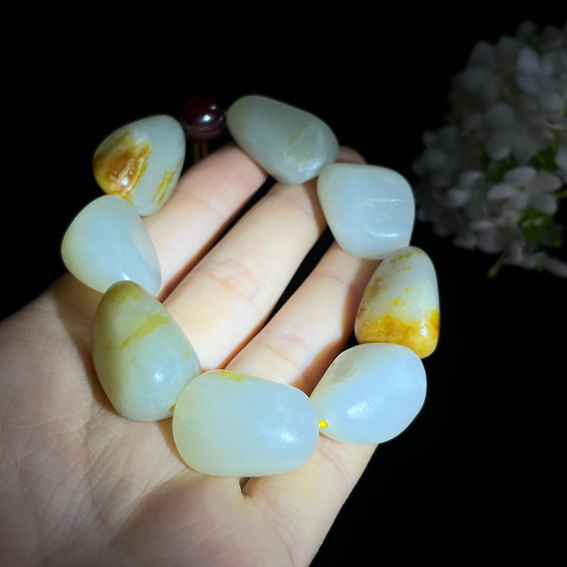 新疆天然和田玉“玉串丹砂”洒金皮籽料手串（yc281648）