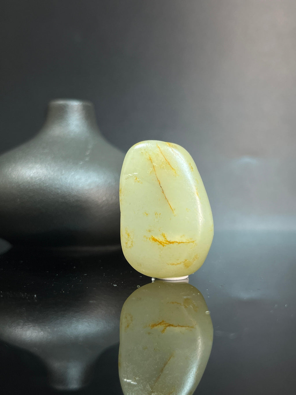 新疆和田玉青白种籽料原石挂件（yc240647）