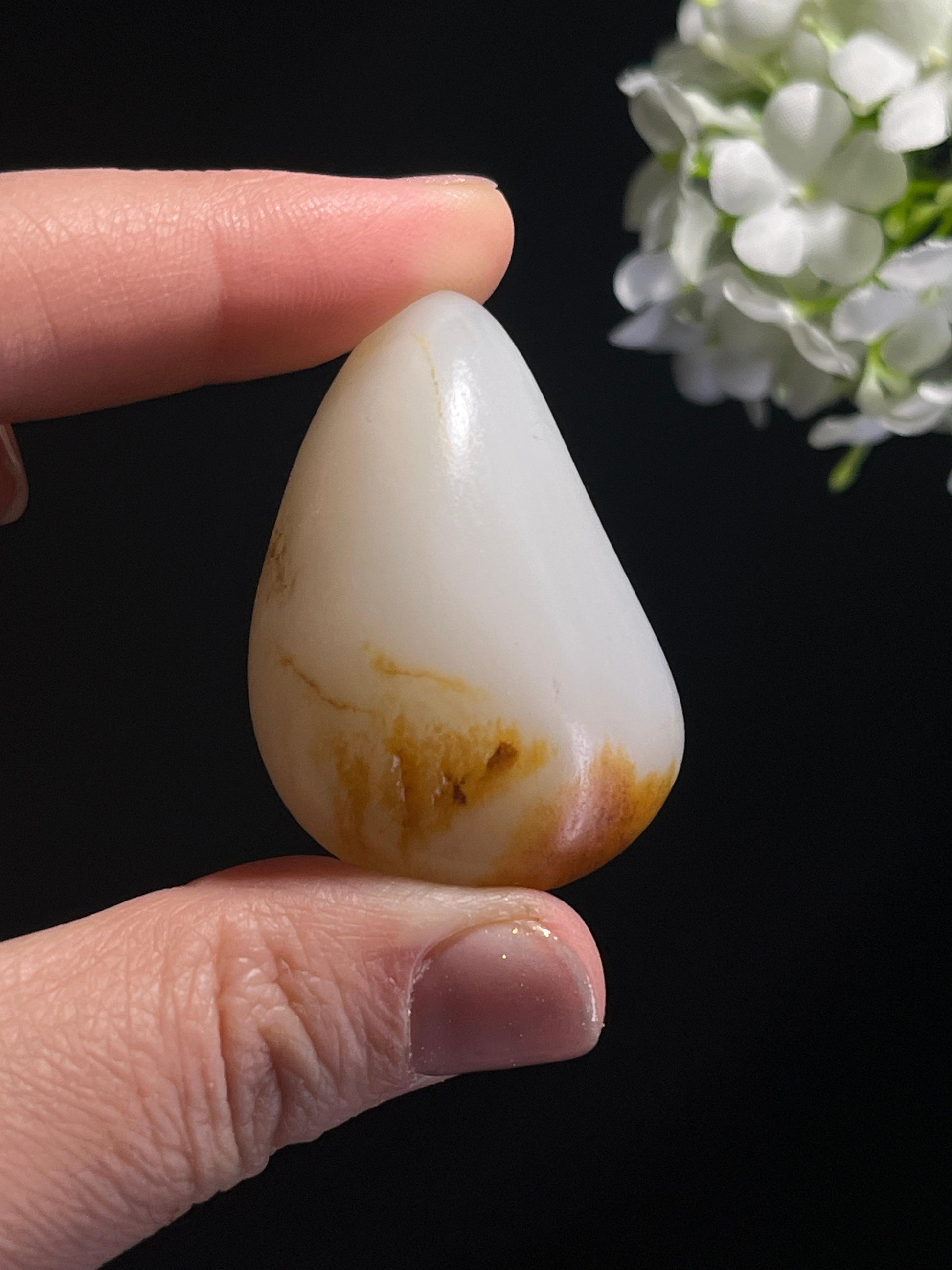 和田玉收藏级特色聚红皮籽料原石（yc262734）