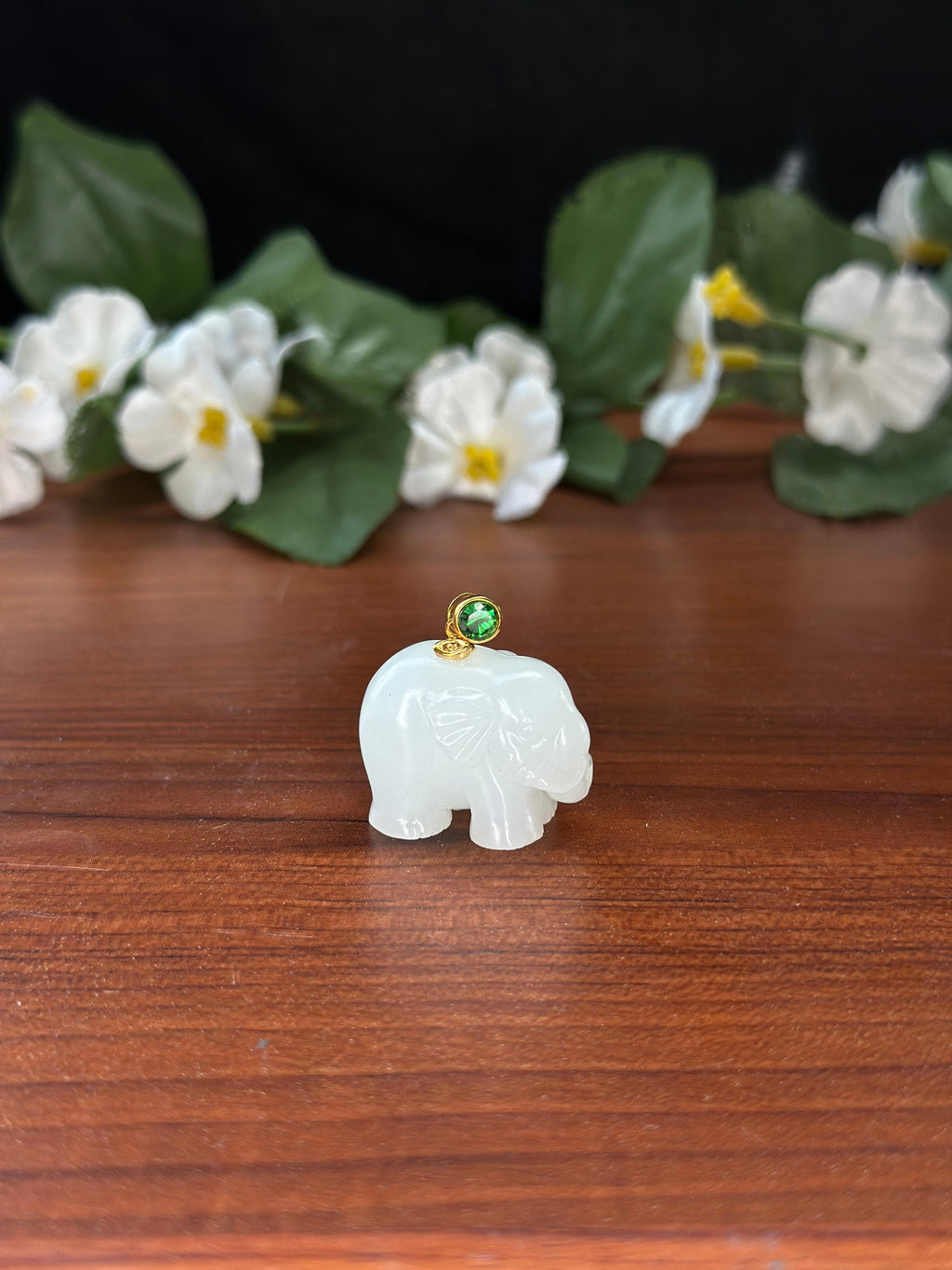 和田玉18K金镶白玉太平有象挂件（yc726004）
