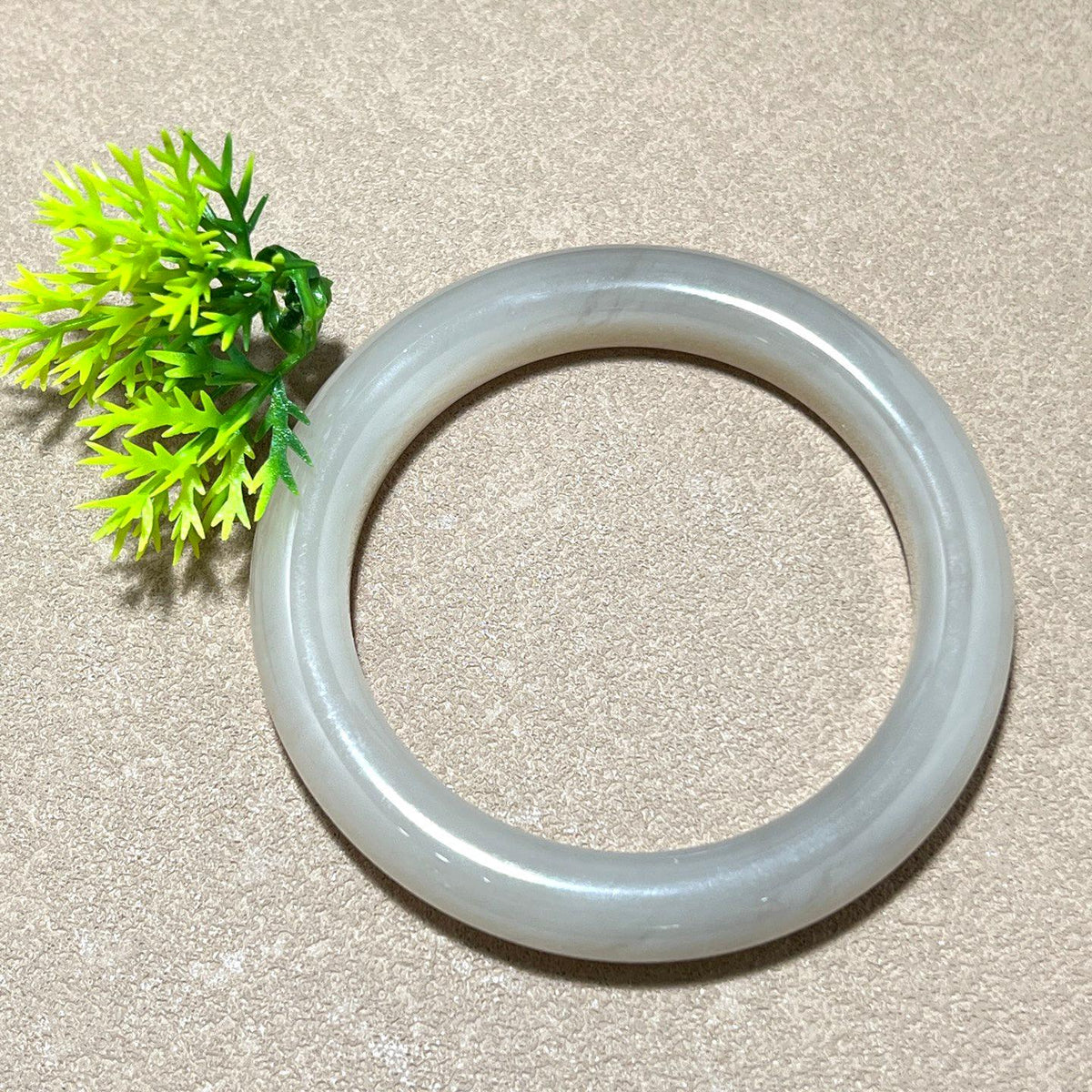 和田玉藕粉手镯（yc741984）