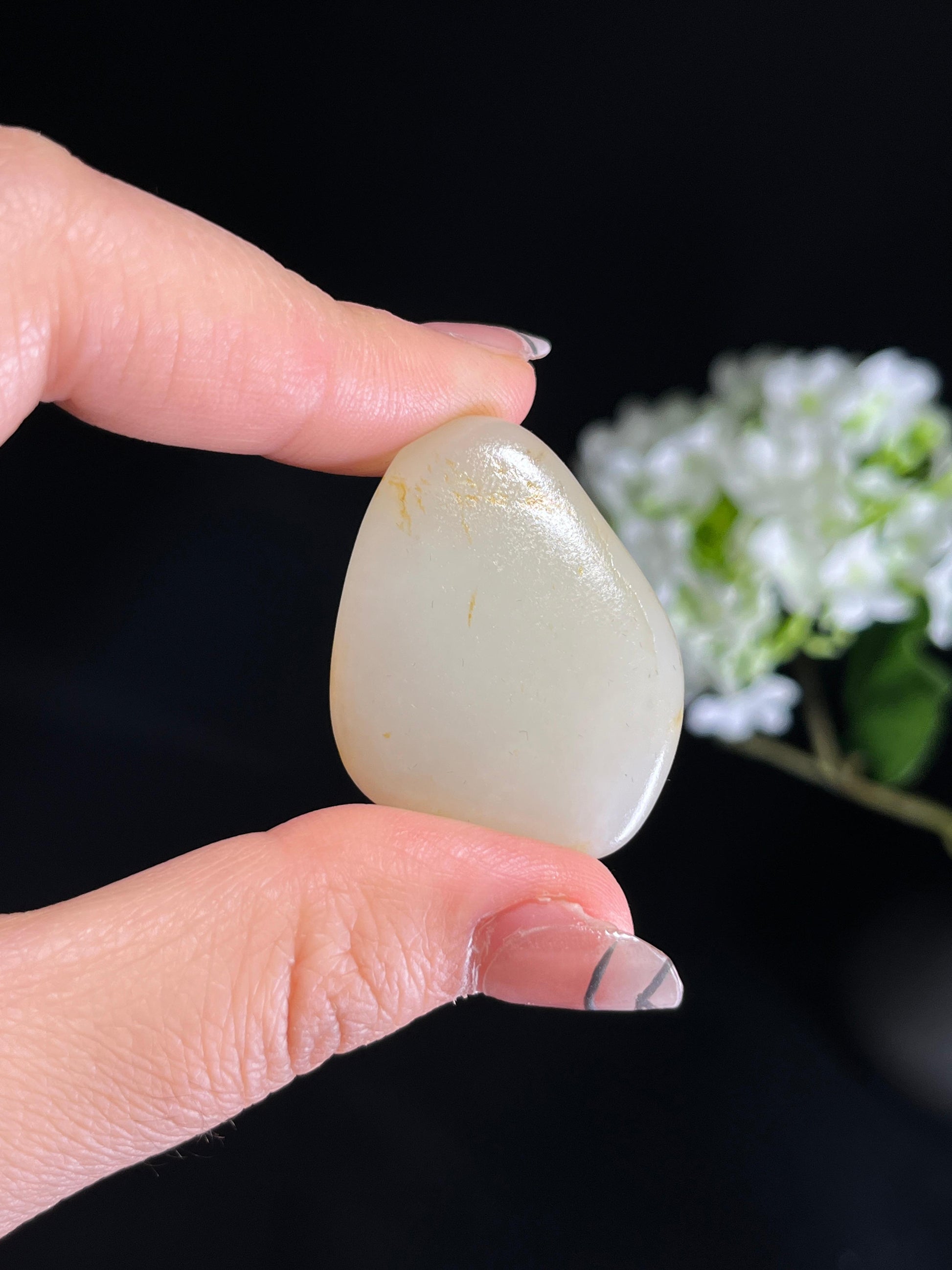 新疆和田玉天然白玉洒金籽料原石挂件（yc250201）