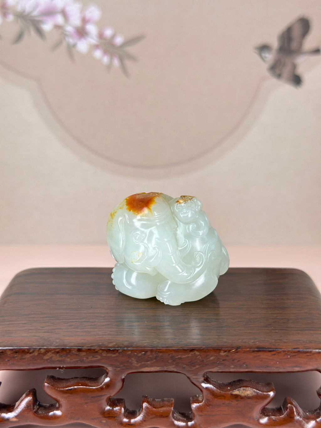 精品新疆和田玉聚红皮籽料封侯拜相挂件（yc775468）
