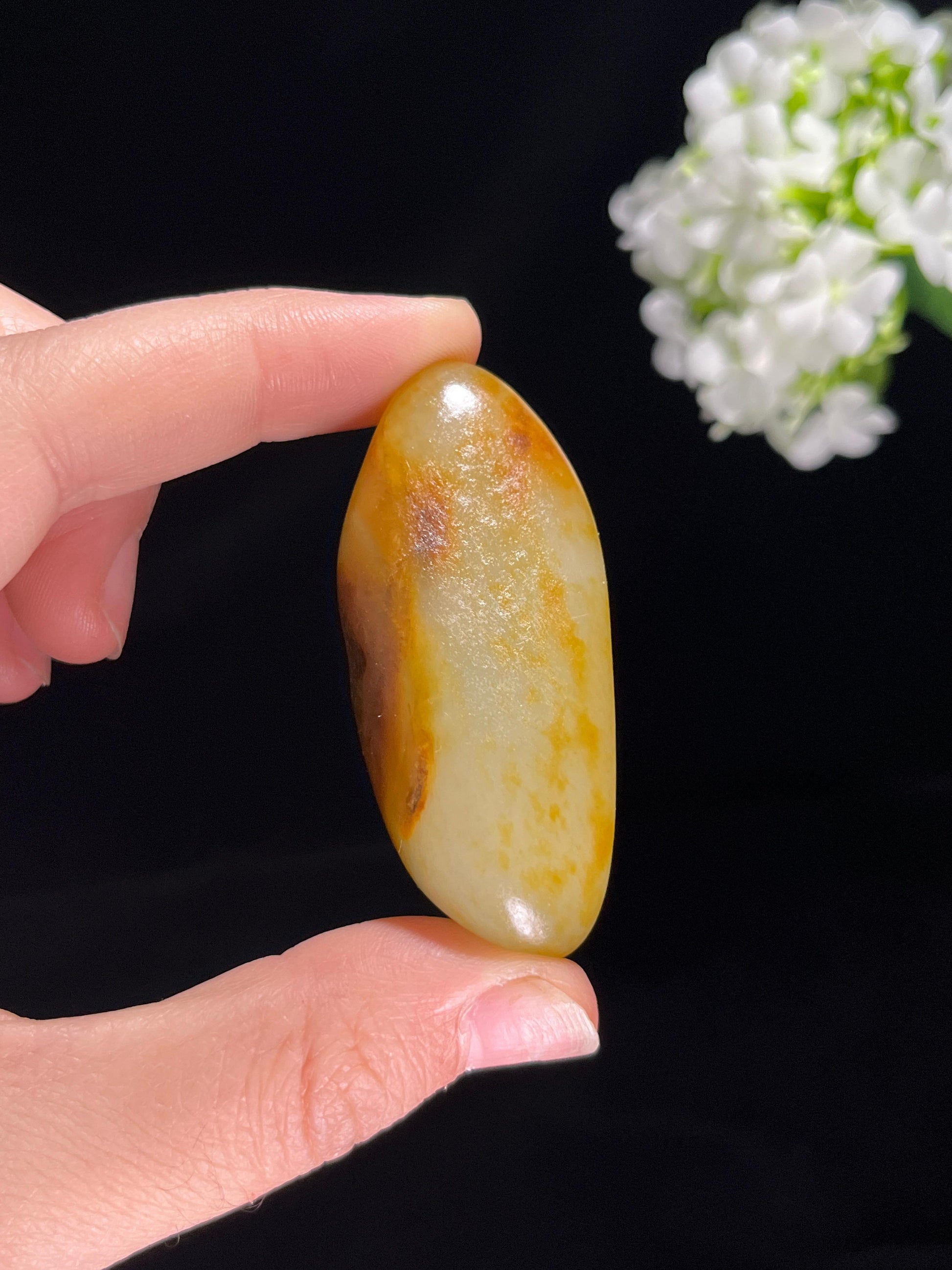 新疆和田玉洒金红沁油皮籽料原石（yc255633）