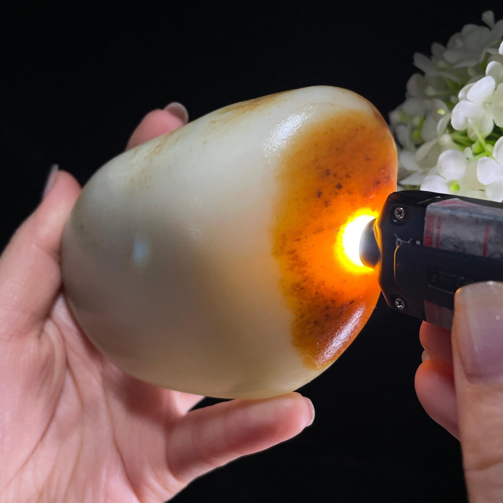 和田玉白玉“赤日沉江”聚红皮籽料（yc393989）