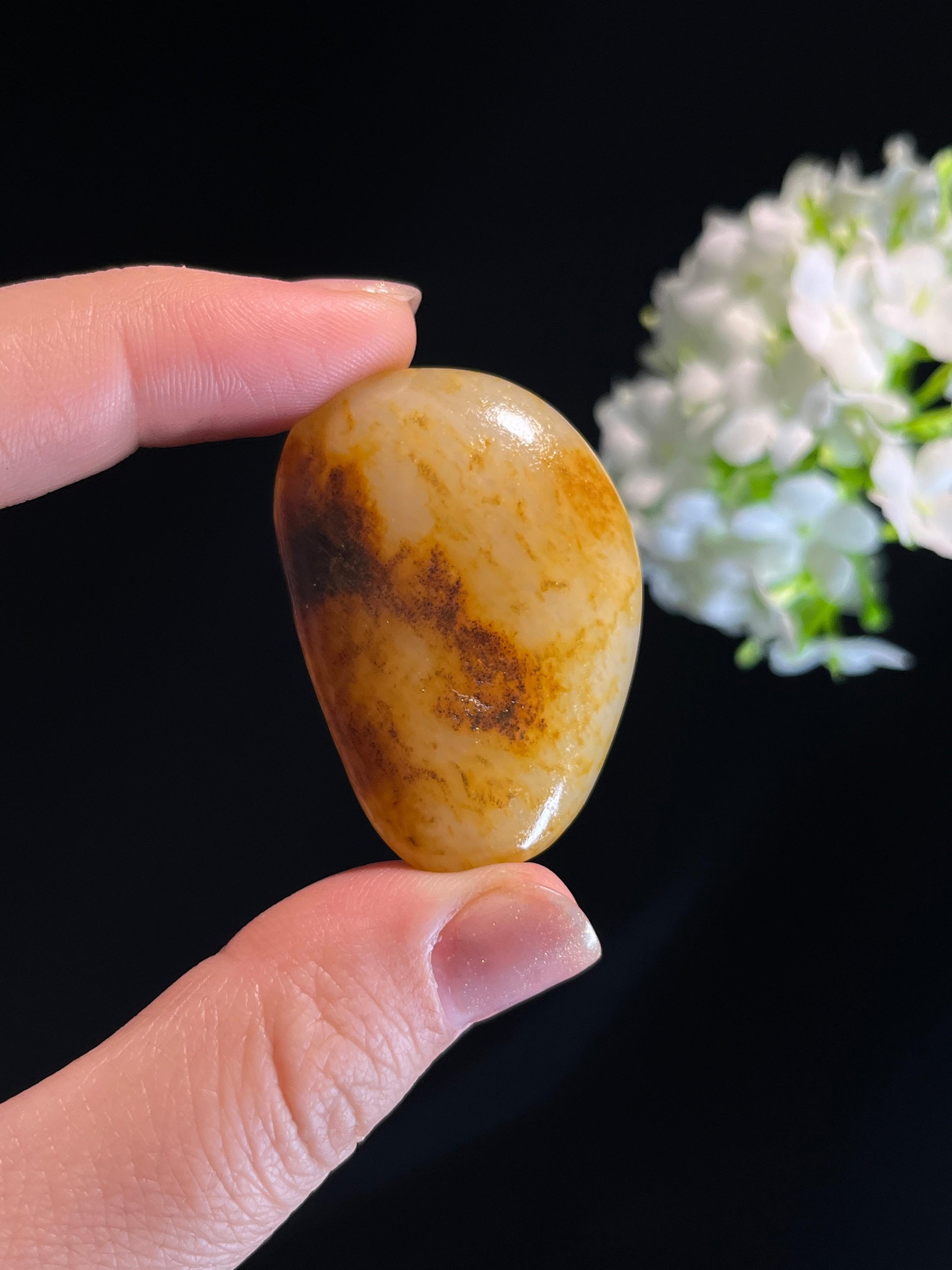 新疆天然和田玉洒金皮籽料原石（yc274646）