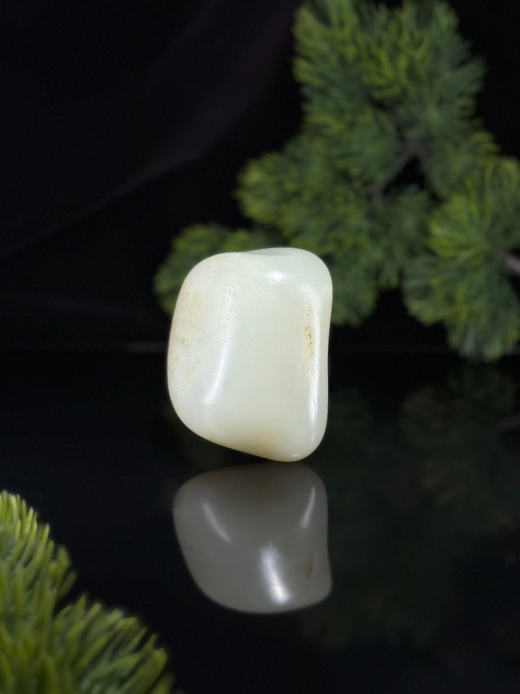 新疆和田玉白玉洒秋梨皮臻品籽料手把件（yc504705）
