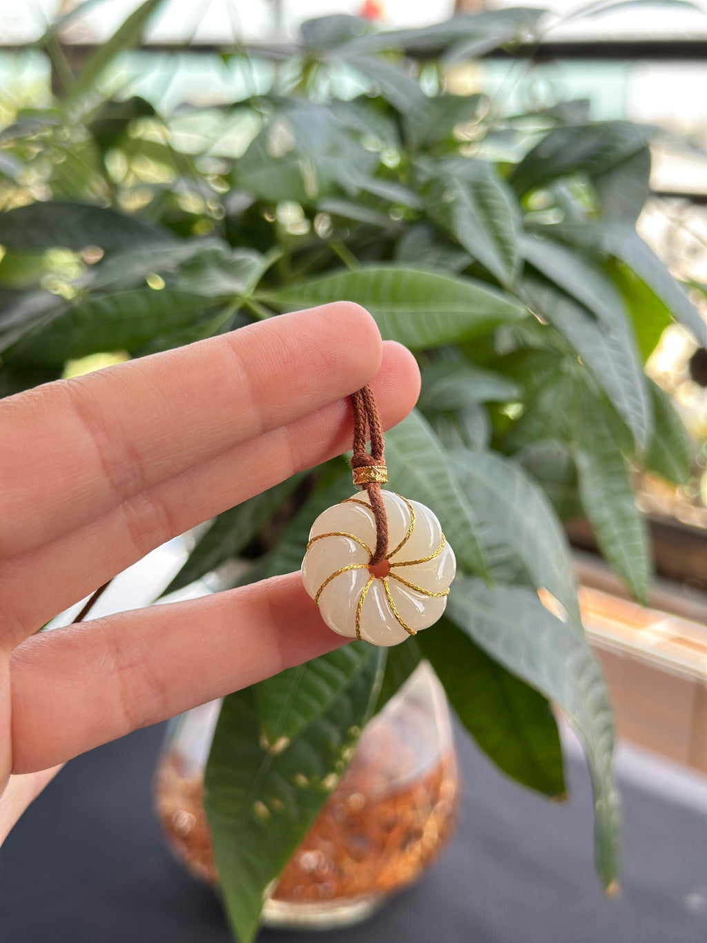 和田玉腰缠万贯藕粉麻花平安扣（yc725916）