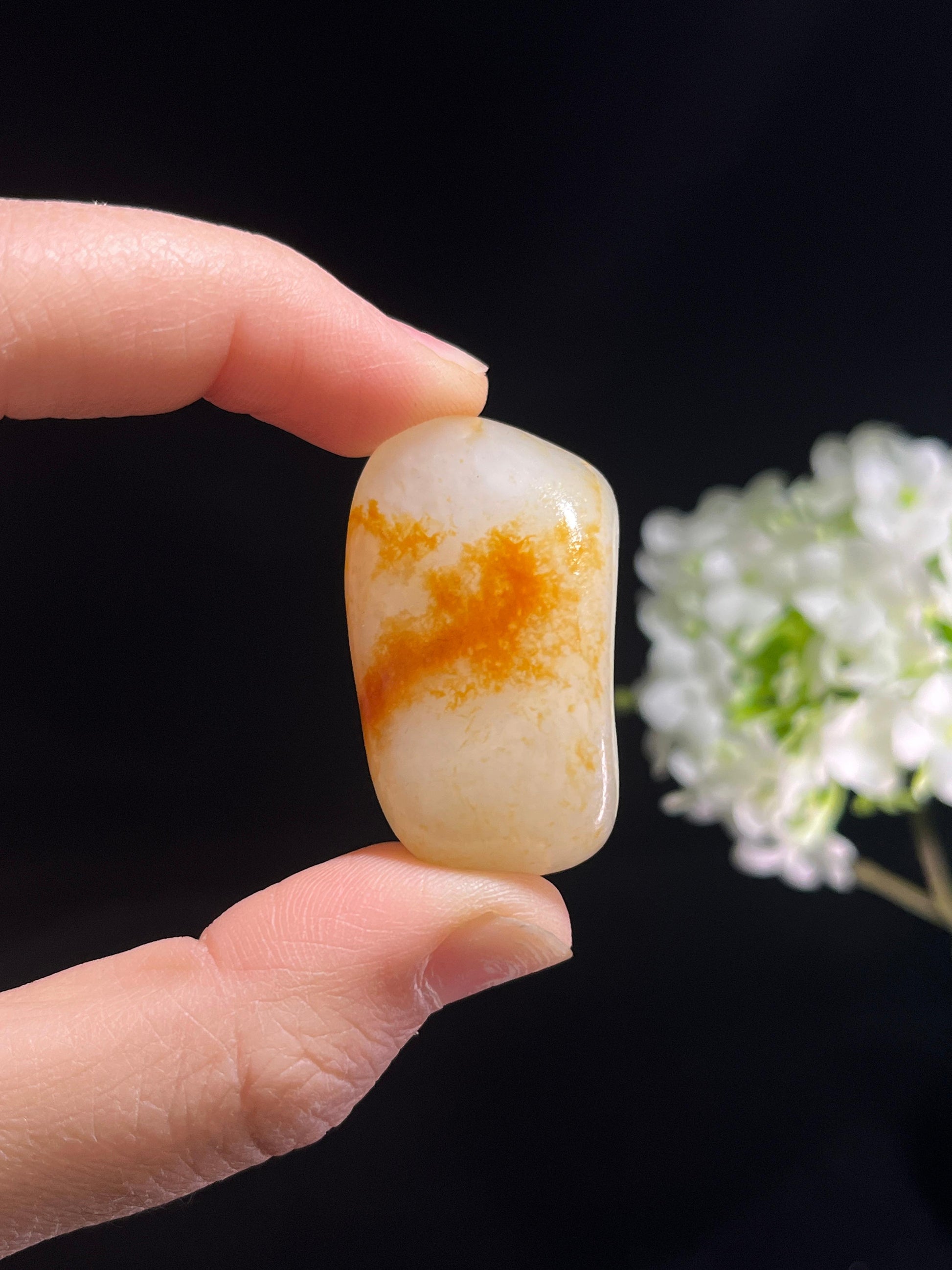 新疆和田玉收藏级洒金皮籽料原石（yc253638）