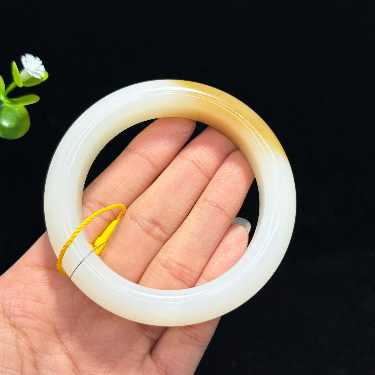 高品质和田羊脂糖白玉手镯（yc774709）