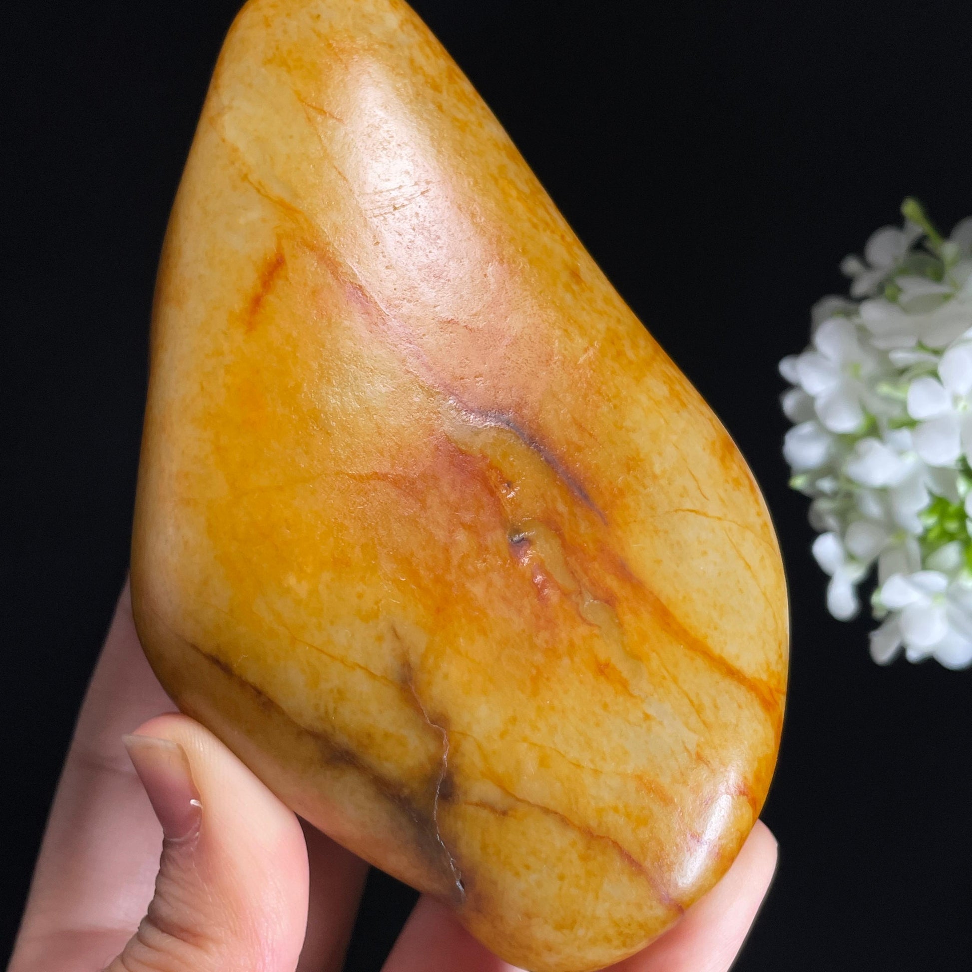 新疆天然和田玉“层林染秋”红沁皮籽料（yc443237）