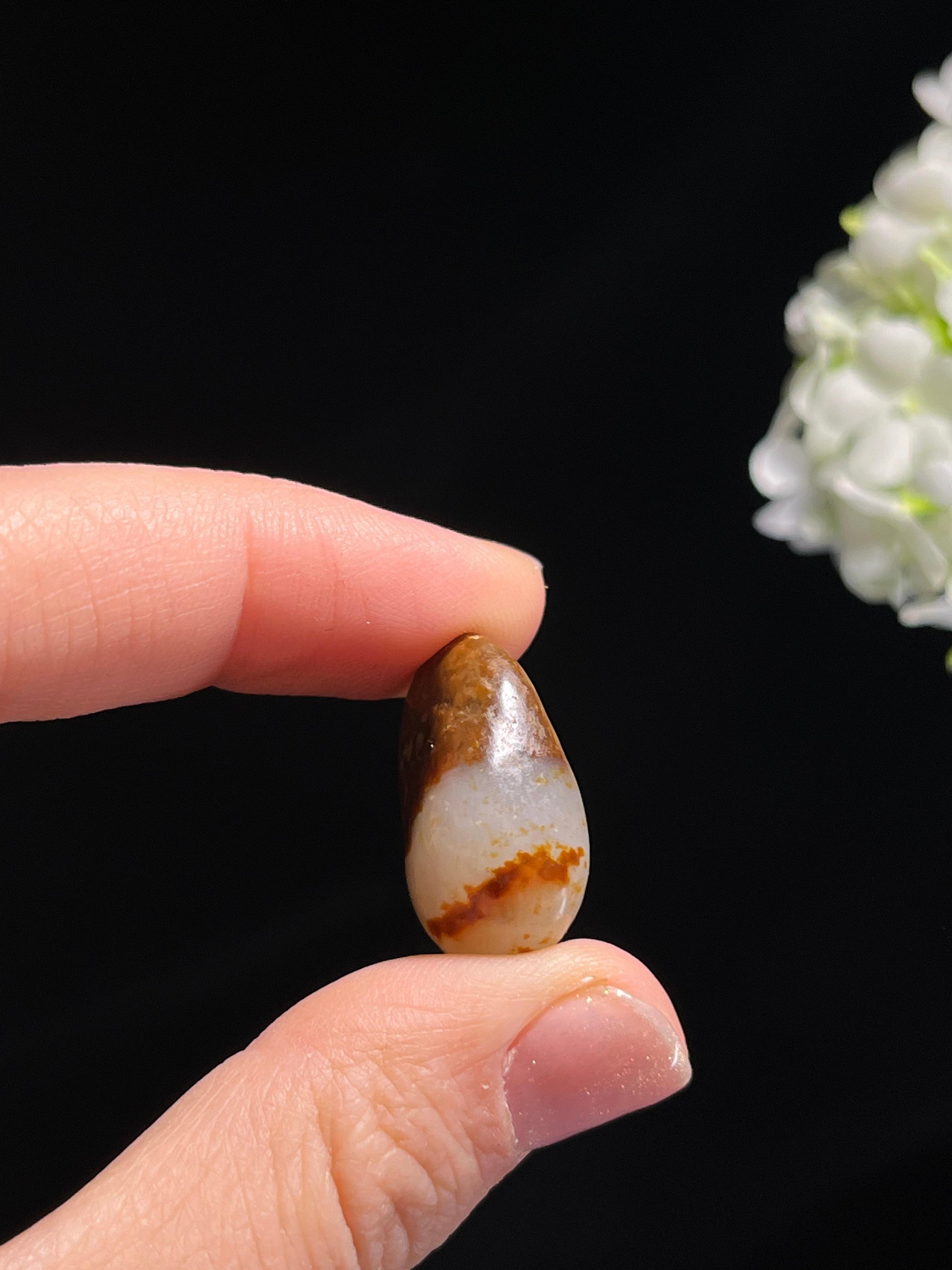 新疆和田玉红沁皮籽料原石（yc263813）