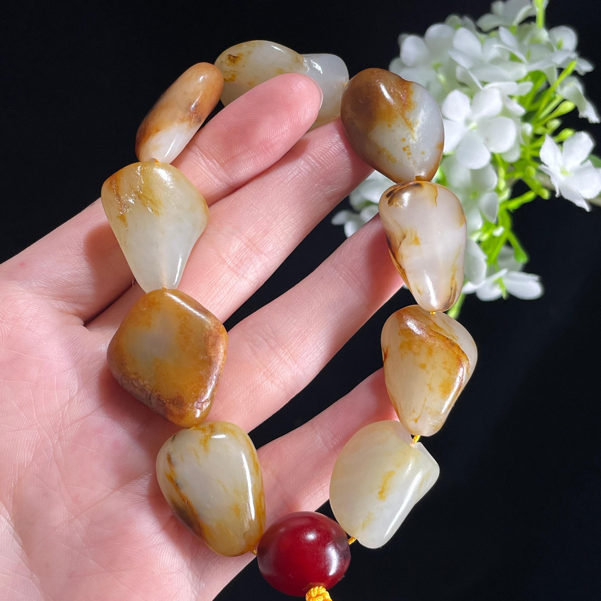 新疆和田玉天然原籽手串（9颗）（yc396018）
