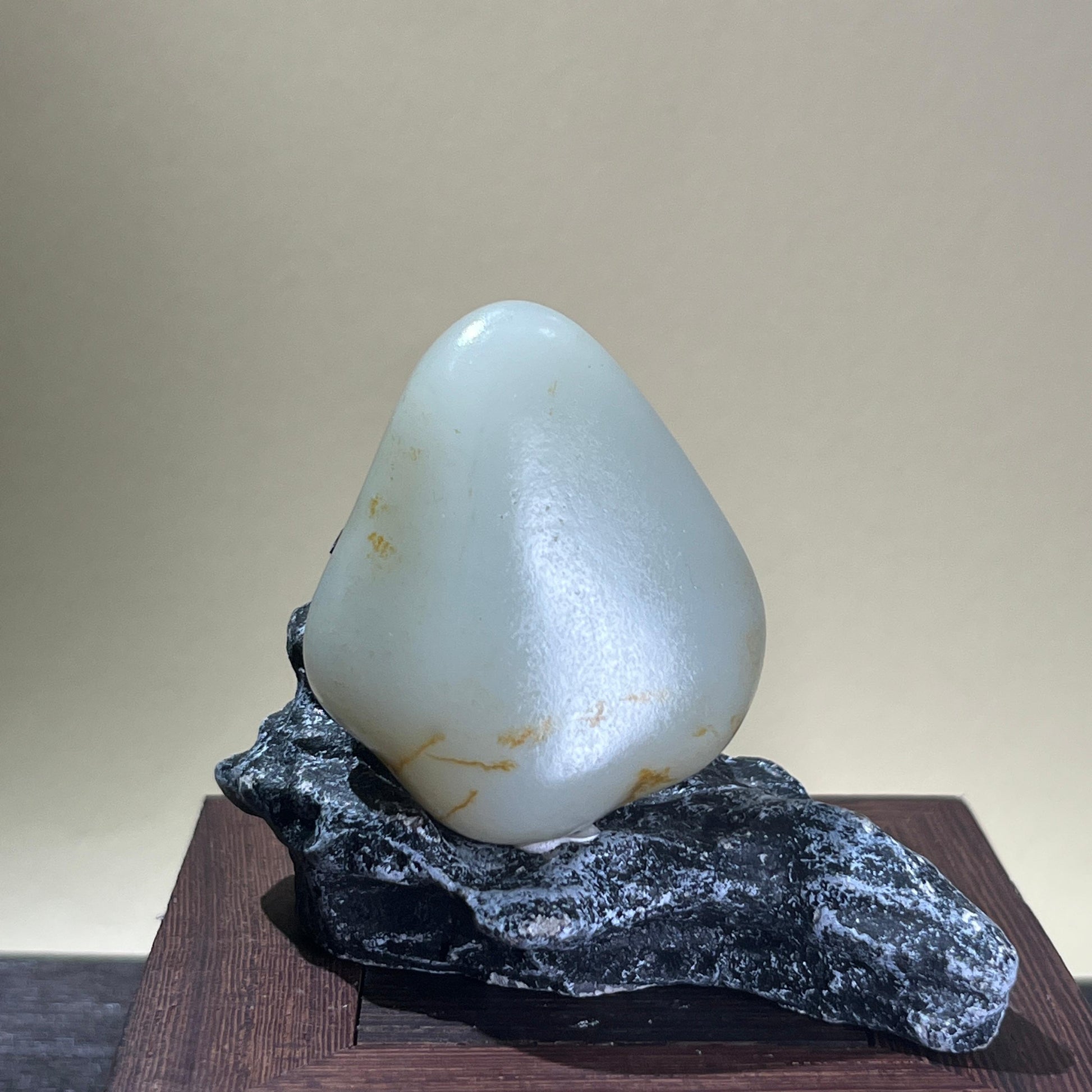 和田玉暖白洒金原籽（yc208927）