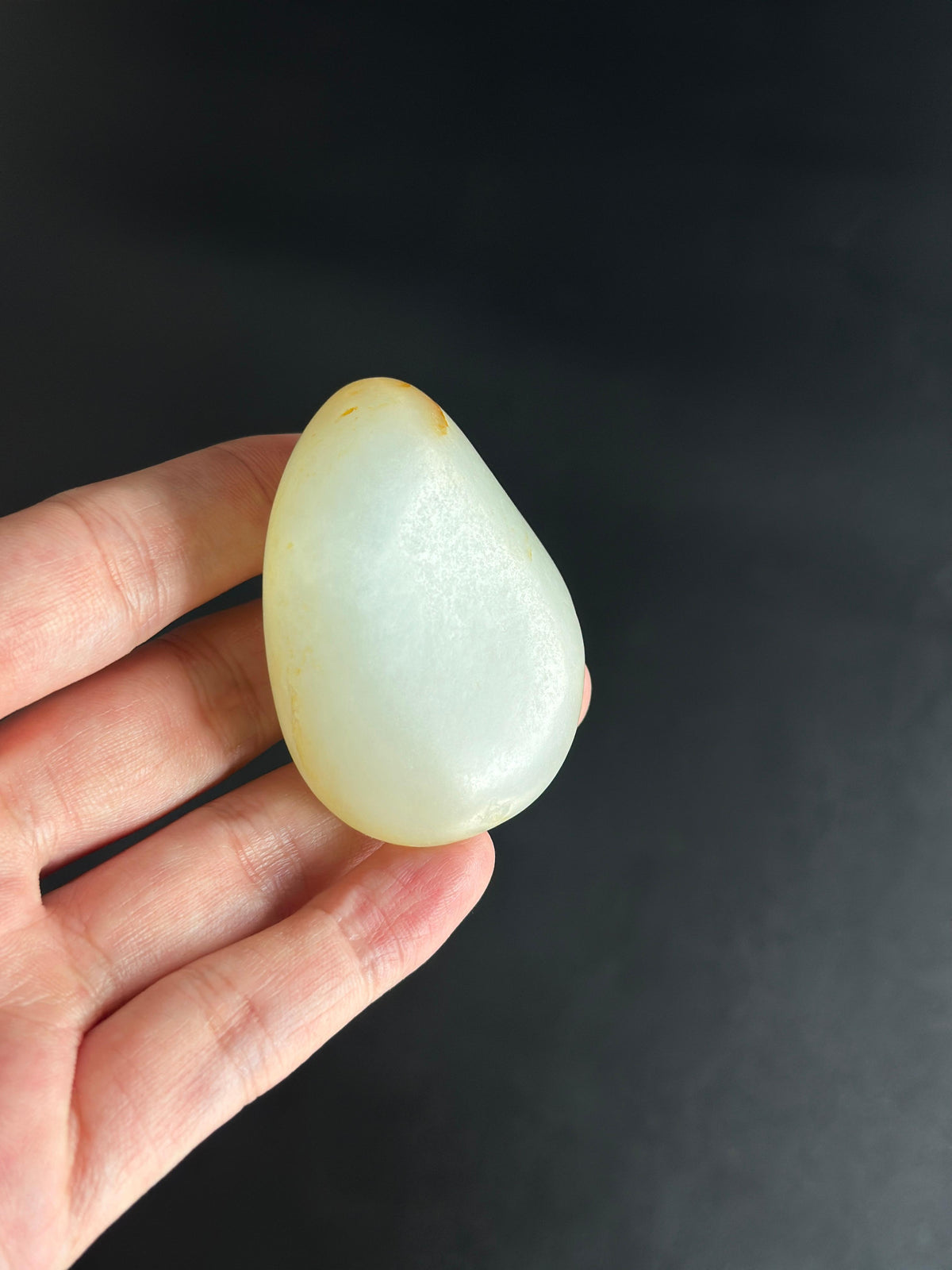 和田玉-白玉籽料把件 洒金皮独玩料（yc783142）