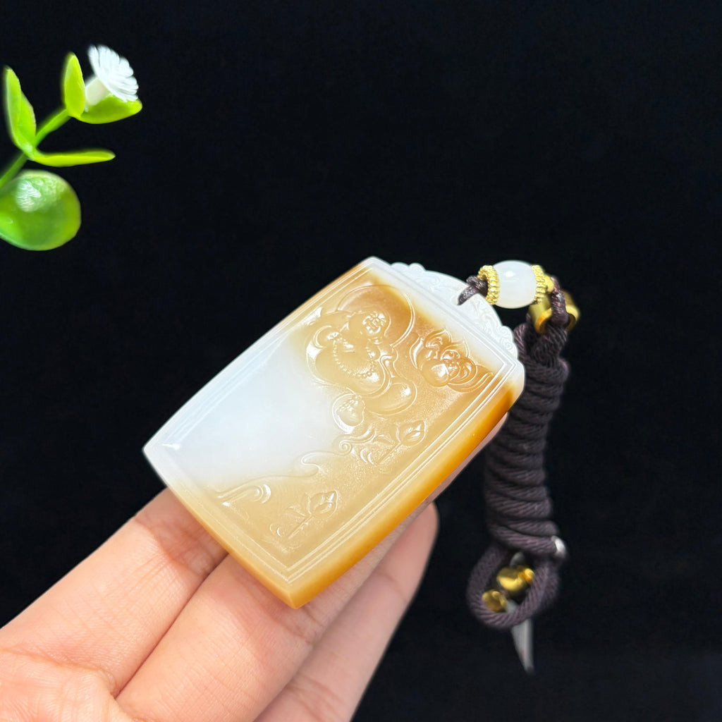 新疆糖白玉弥勒佛挂件（yc780362）