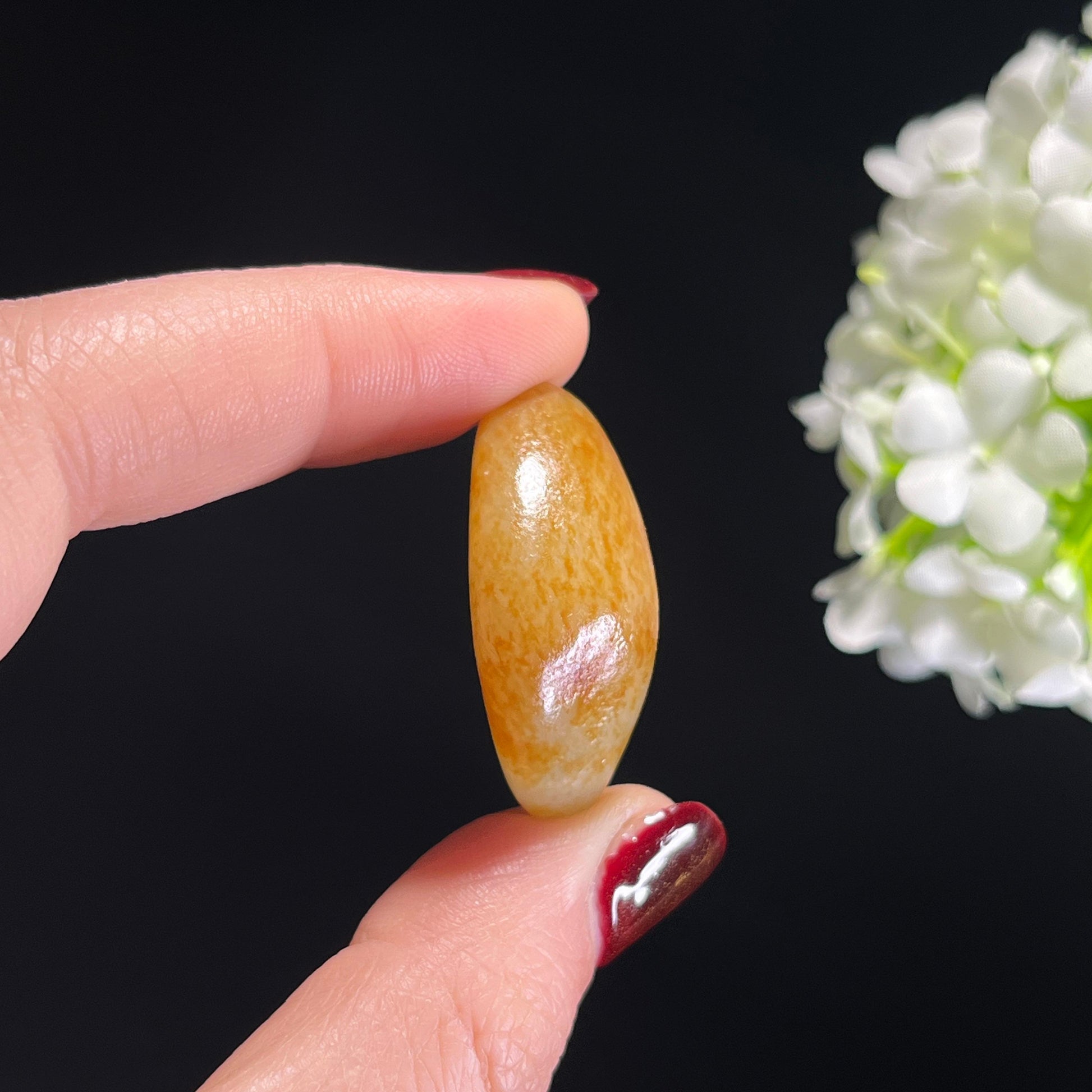 和田玉白玉“秋实含韵”通体洒金皮籽料挂件（yc336328）