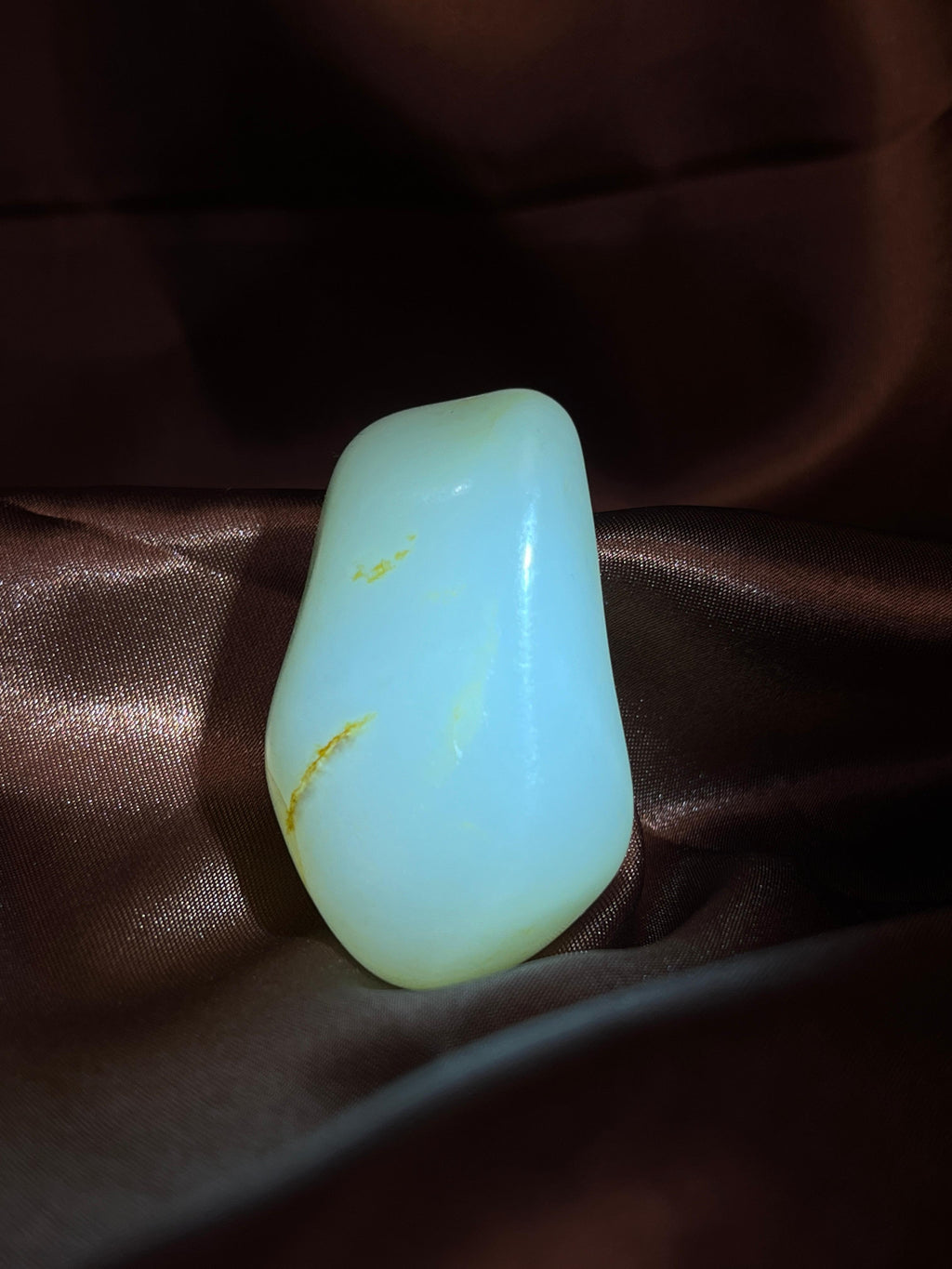 新疆和田玉籽料原石洒金皮白玉挂件（yc235772）