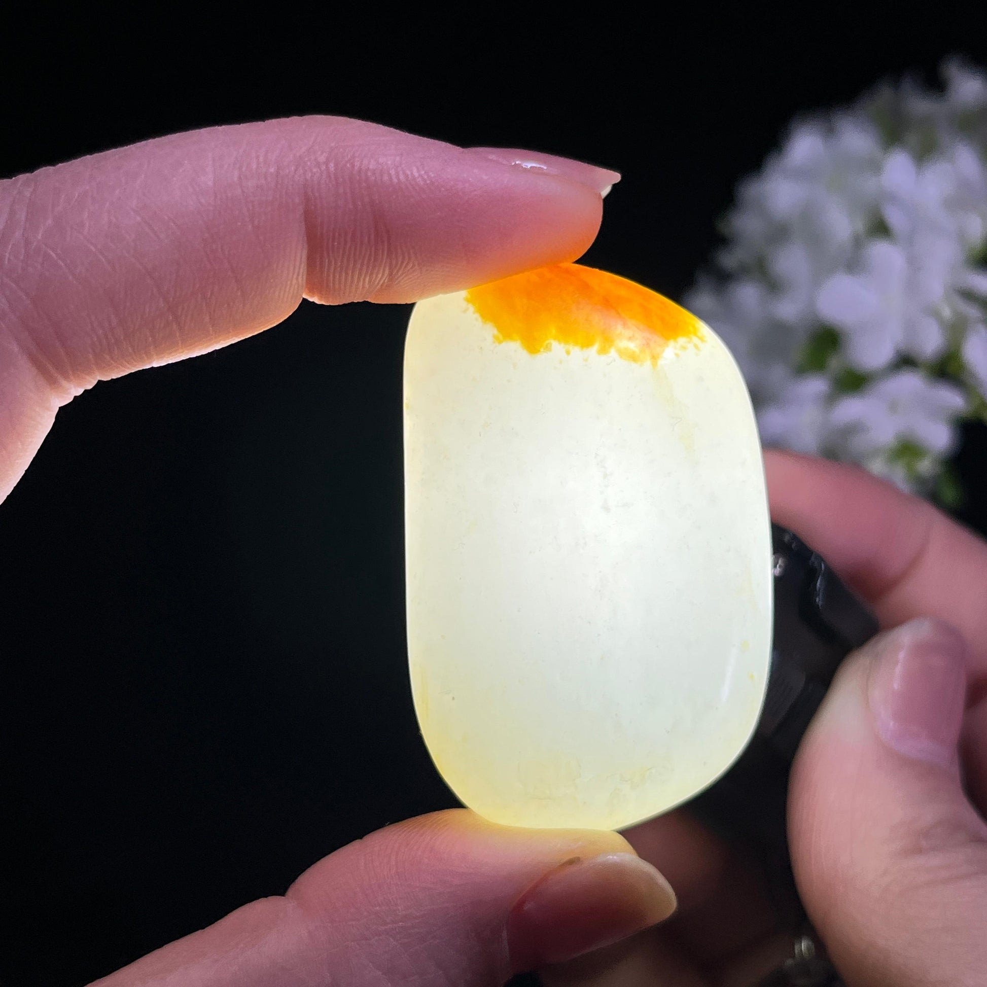 和田玉一级白聚红皮“枫霜雪玉”籽料原石（yc287871）