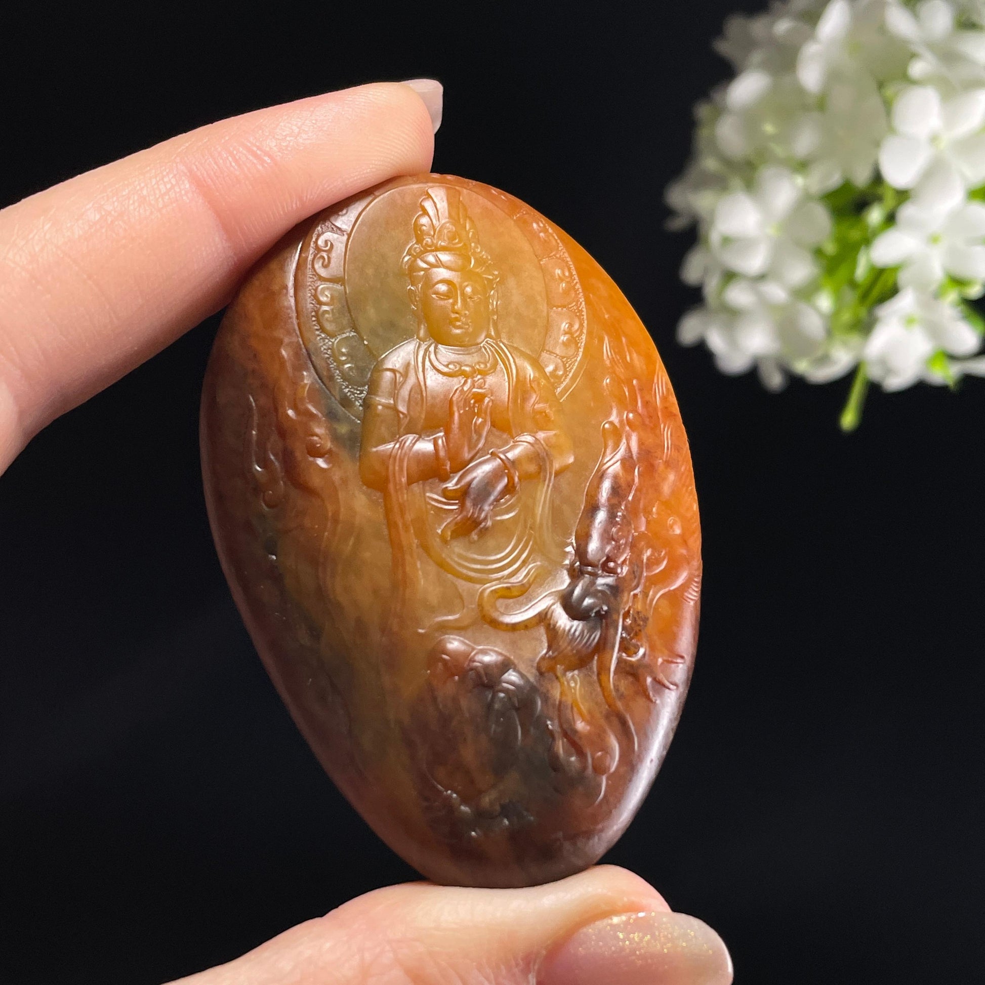 新疆天然和田玉红沁籽料乘龙观音雕刻（yc355959）