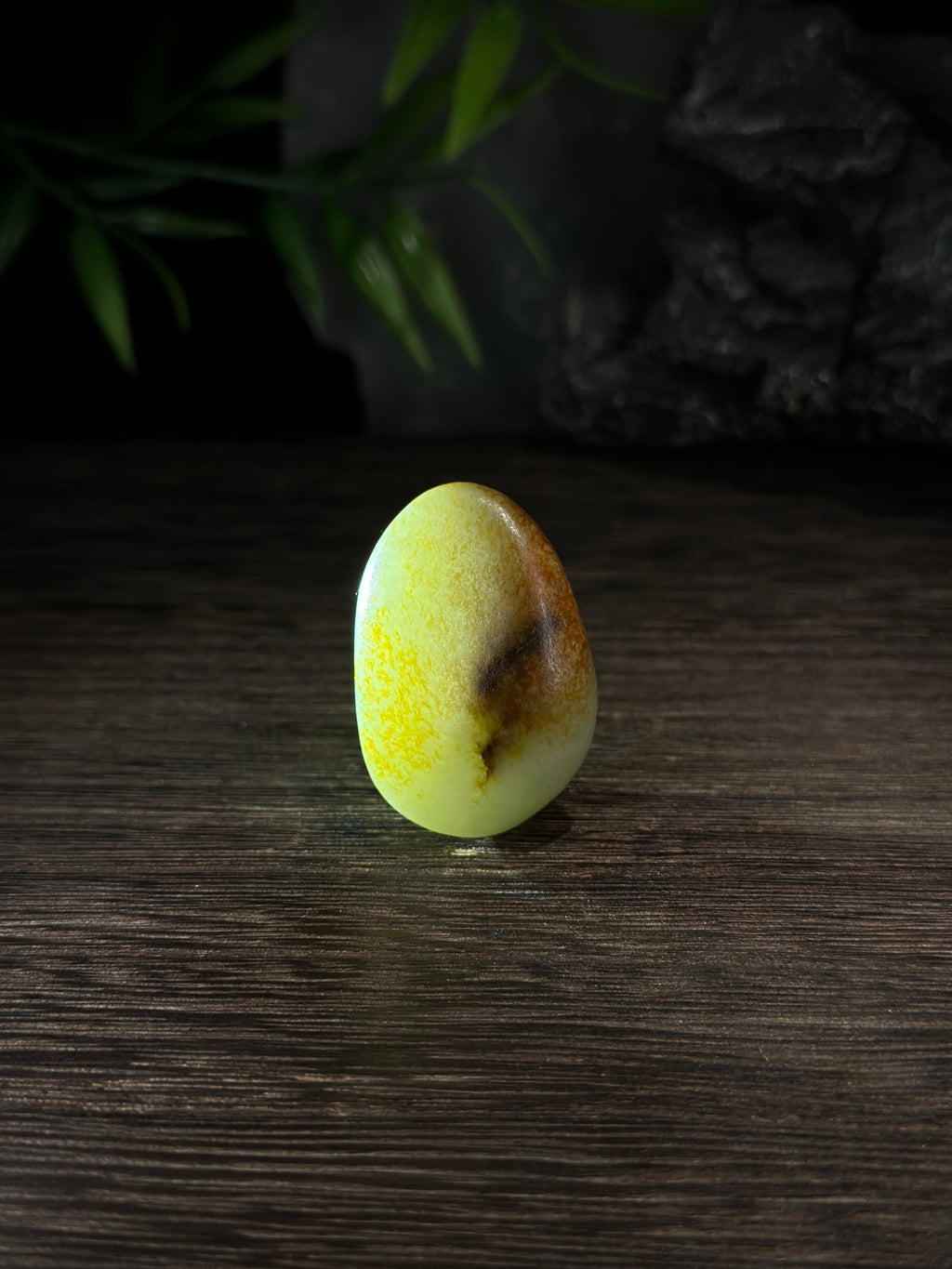 新疆和田玉白玉秋梨皮籽料挂件（yc715833）