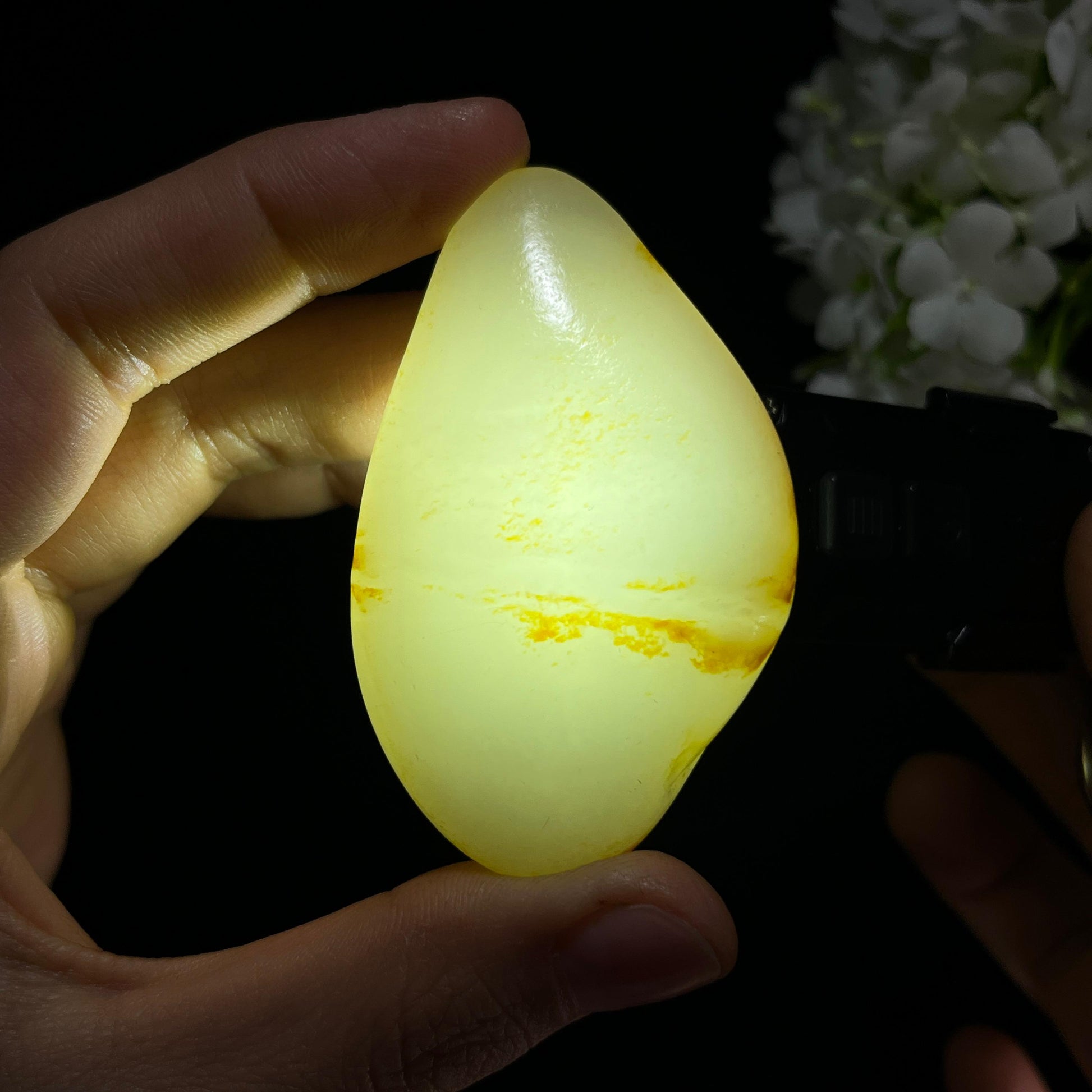 和田玉羊脂白玉“金雾萦玉”洒金皮籽料（yc351940）