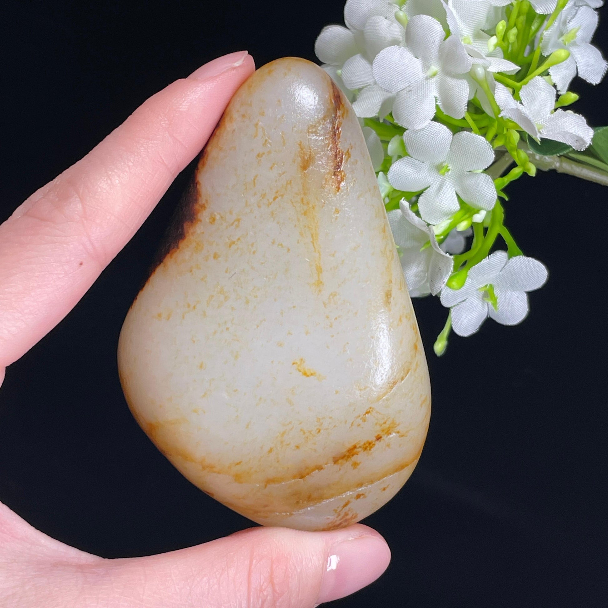 和田玉白玉“夜魄流霜”黑红皮洒金皮籽料（yc330367）