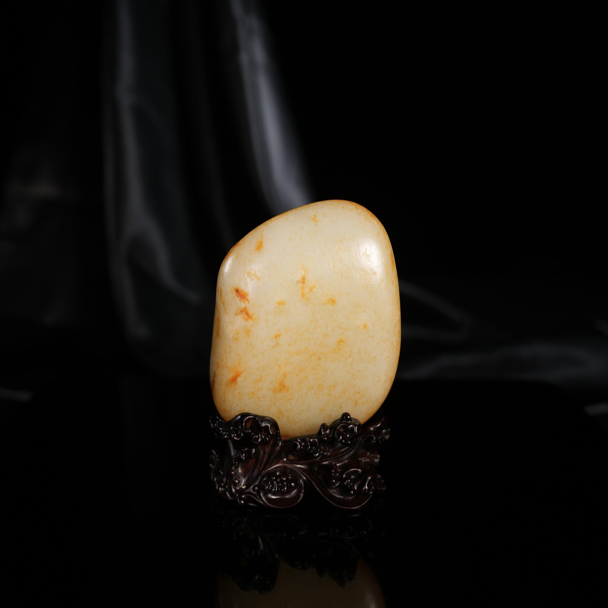 新疆和田玉“金纹纵雪”白玉洒金皮籽料（yc450354）